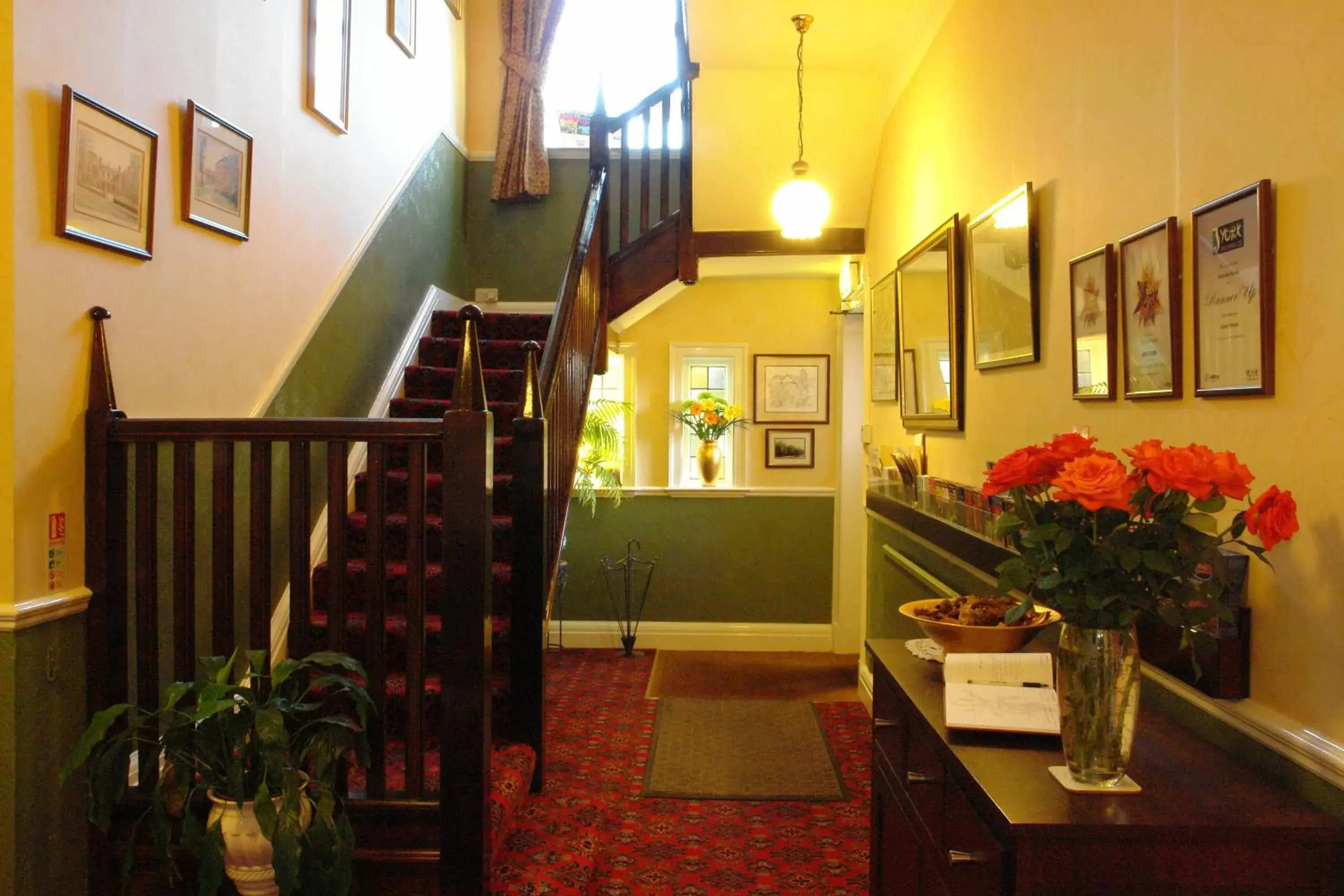 Lobby or reception in Midway Guest House