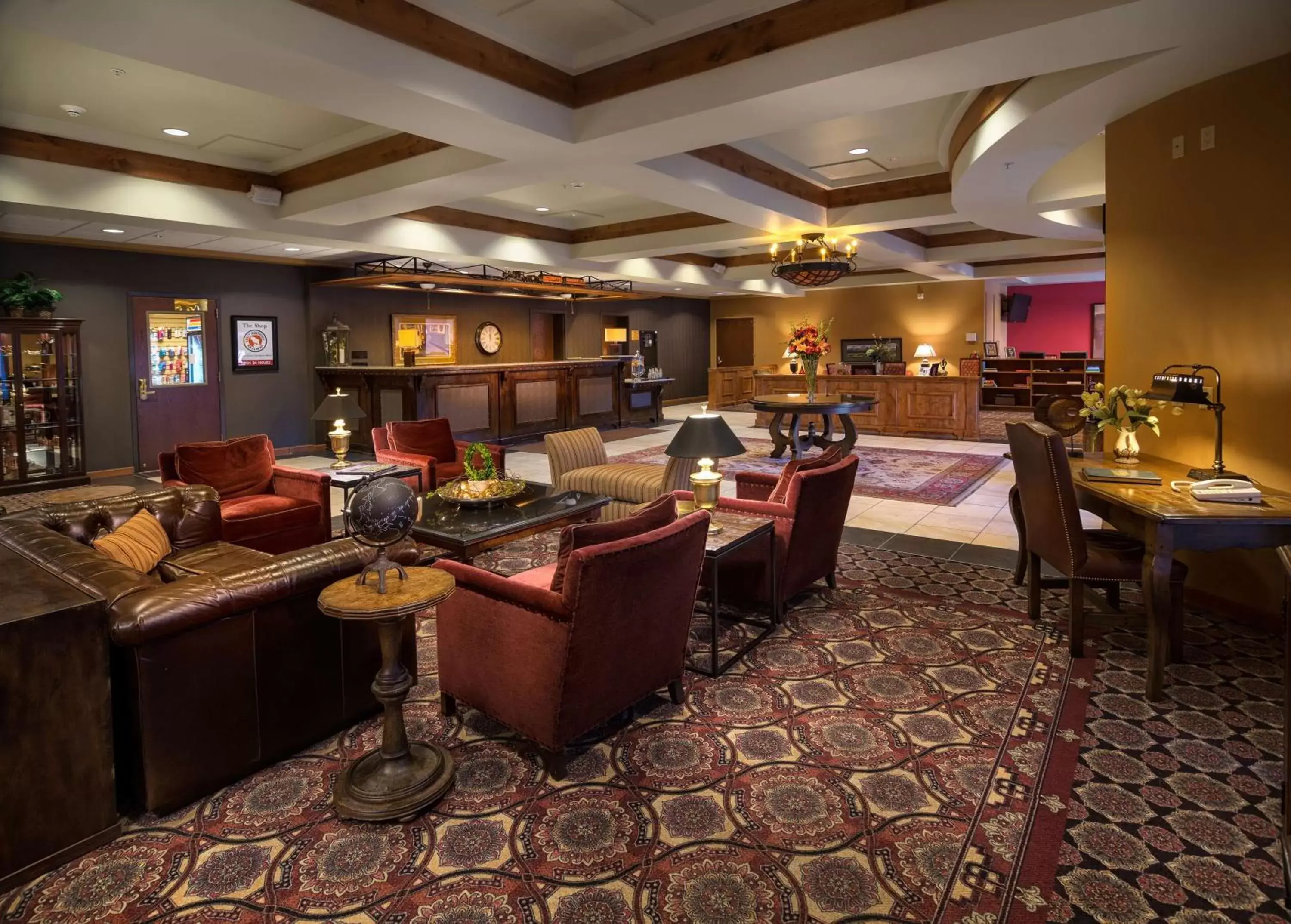 Lobby or reception in Best Western Premier Helena Great Northern Hotel