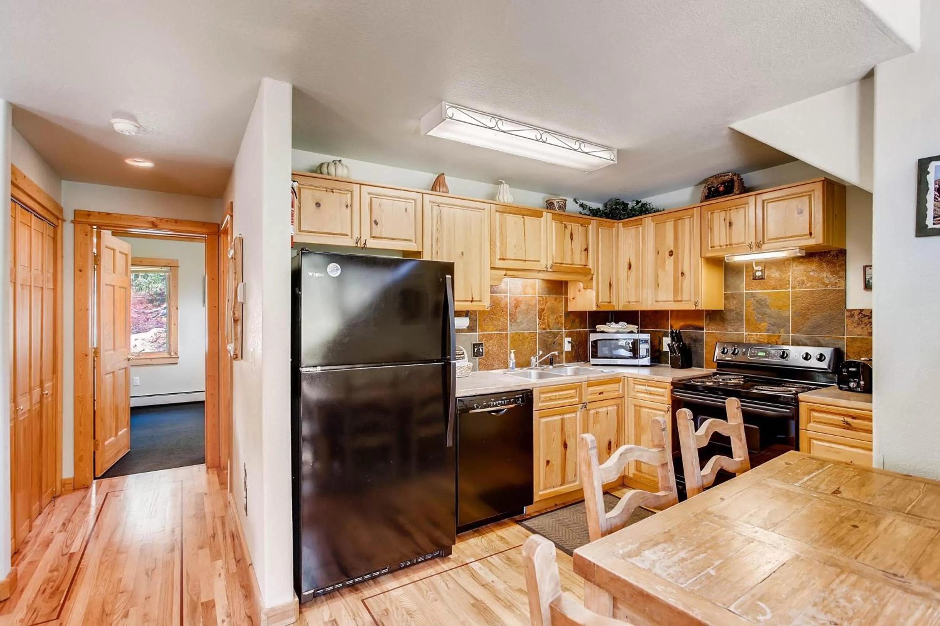 Kitchen/Kitchenette in Estes Park Condos