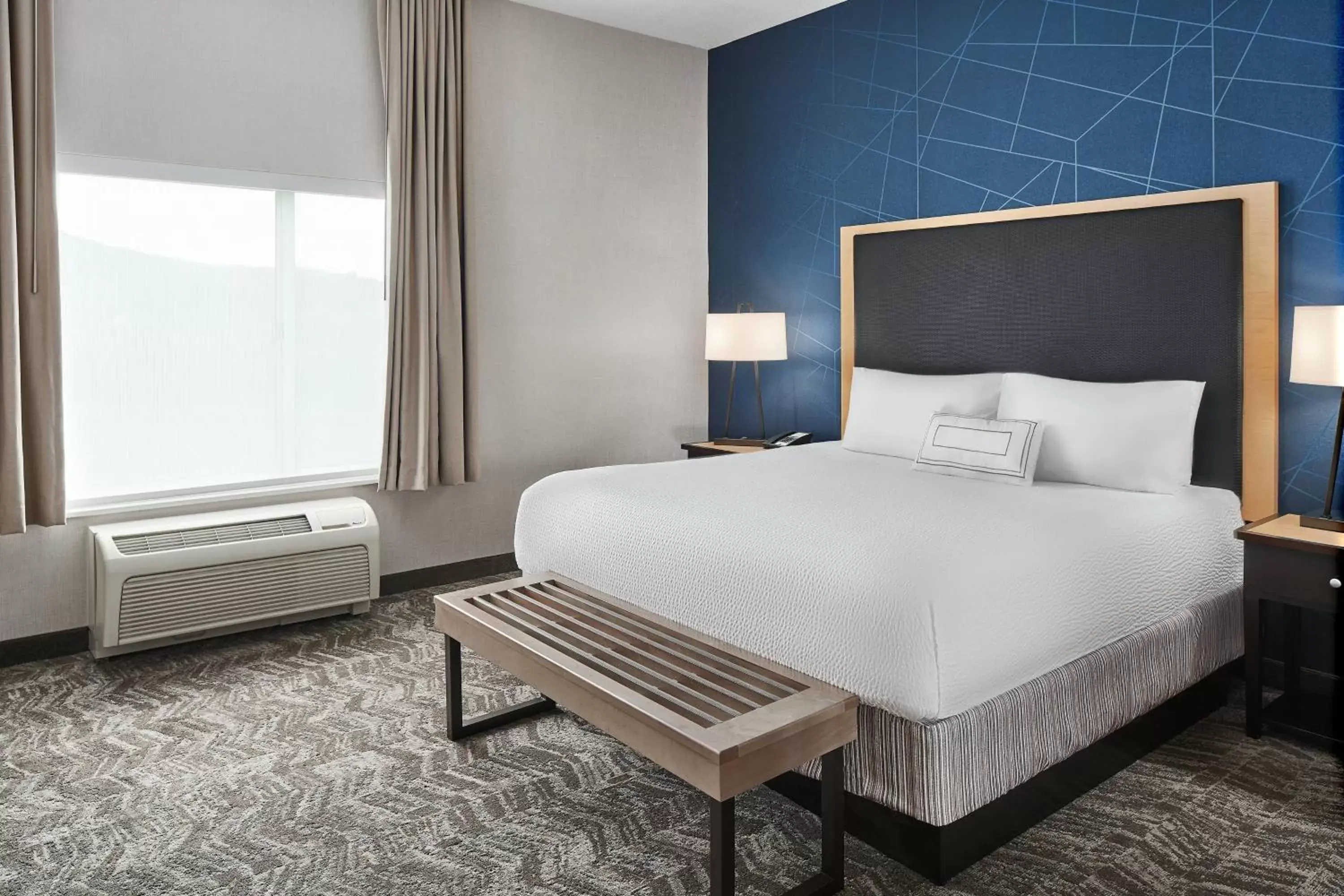 Bedroom, Bed in SpringHill Suites by Marriott Roanoke