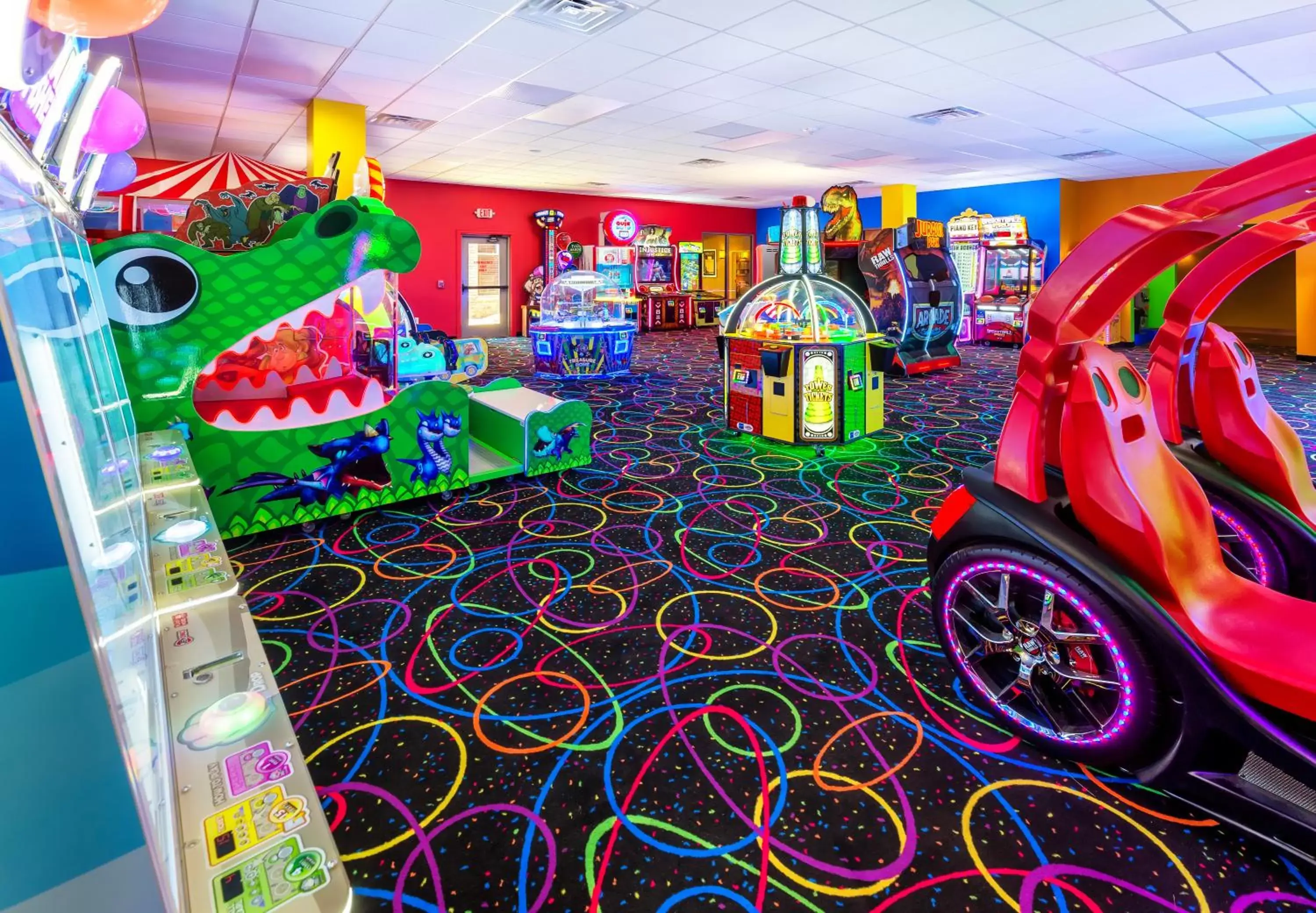 Game Room, Kid's Club in Bridges Bay Resort