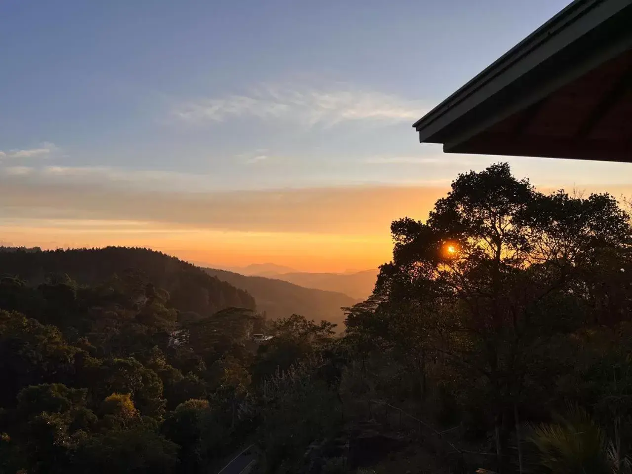 Mountain view, Sunrise/Sunset in The Grand Hills