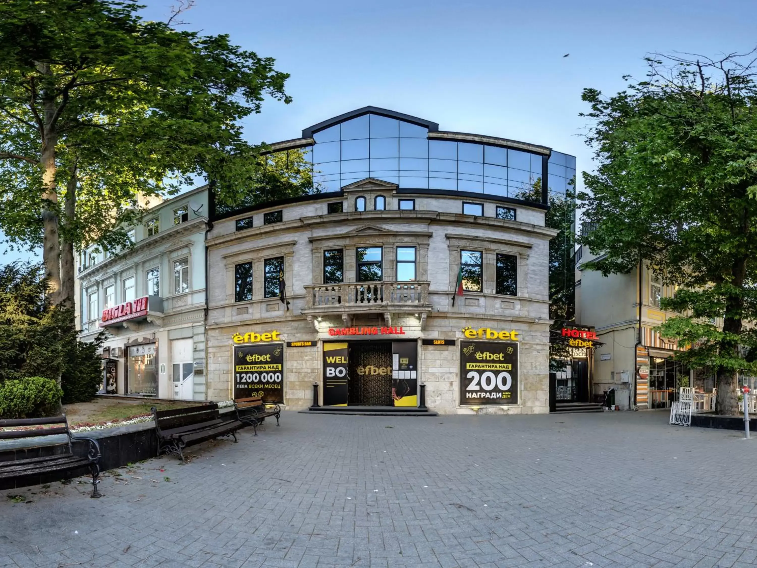 Facade/entrance in Efbet Hotel