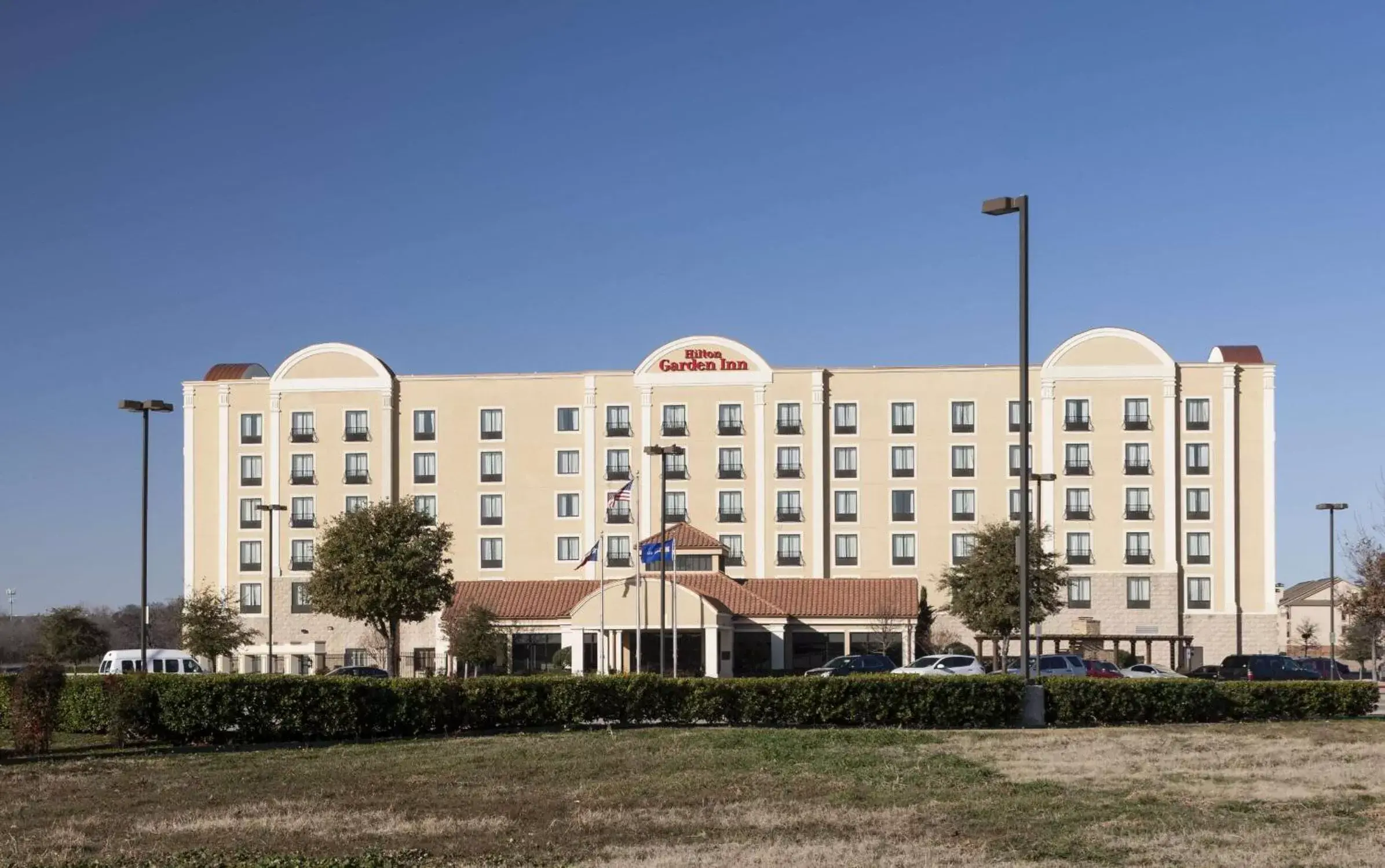 Property building in Hilton Garden Inn Dallas Lewisville Property building in Hilton Garden Inn Dallas Lewisville