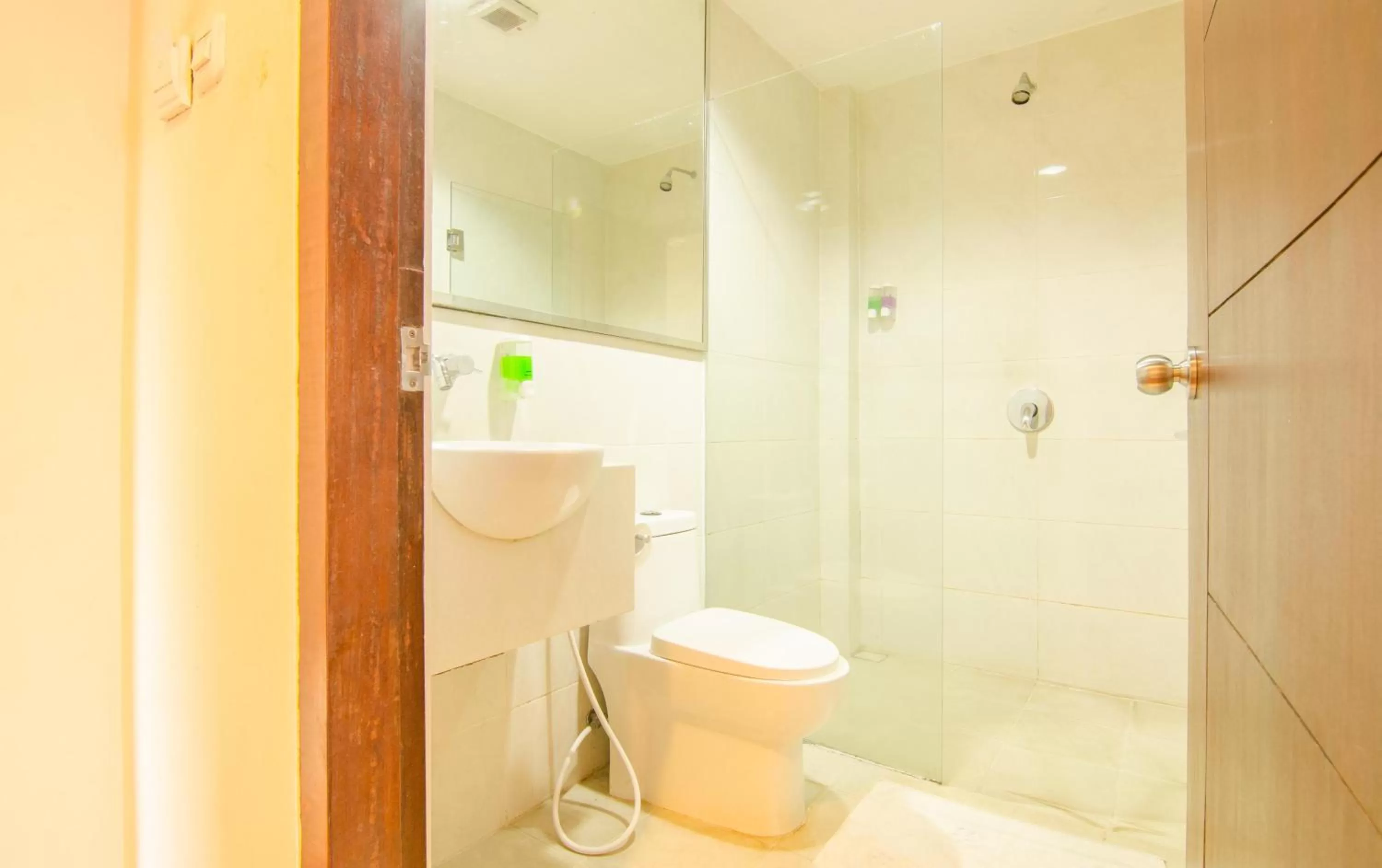 Shower in The Batu Hotel & Villas