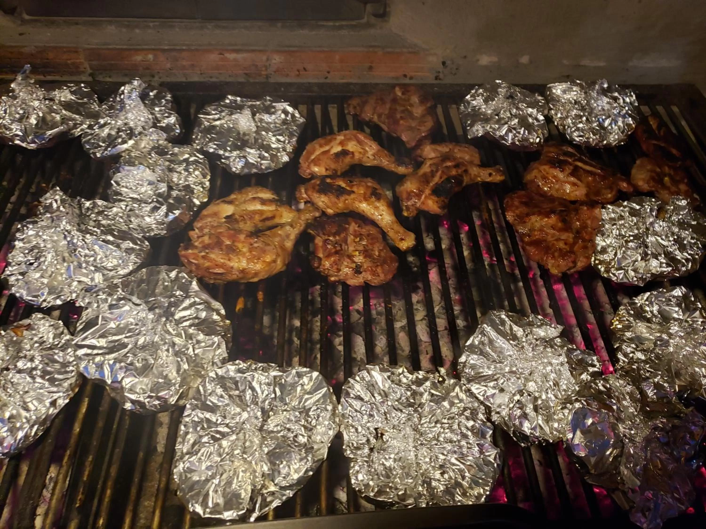 BBQ facilities in Pensiunea SilvAnka