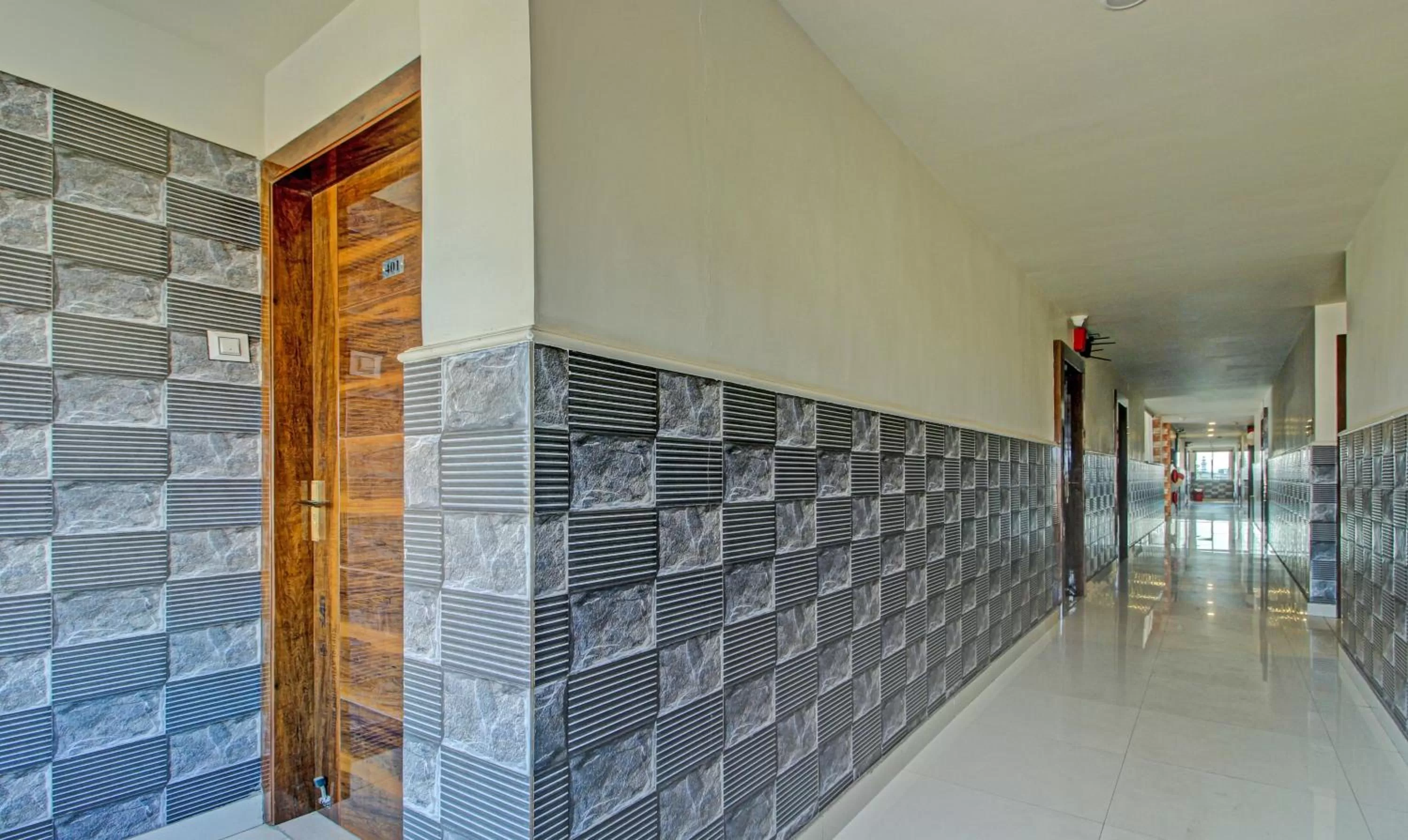 Lobby or reception in Treebo Golden Heights