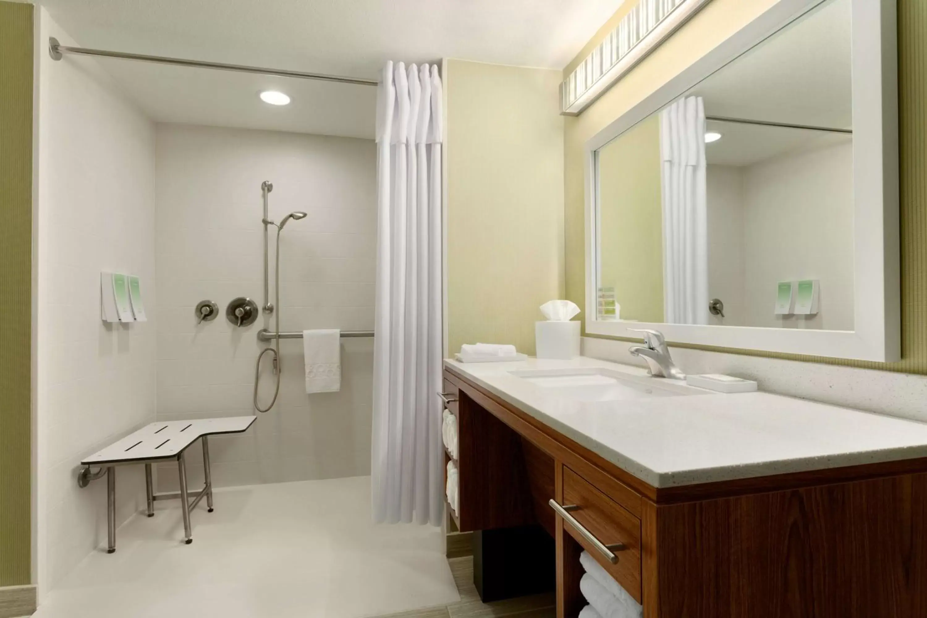 Bathroom in Home2 Suites by Hilton Denver West / Federal Center