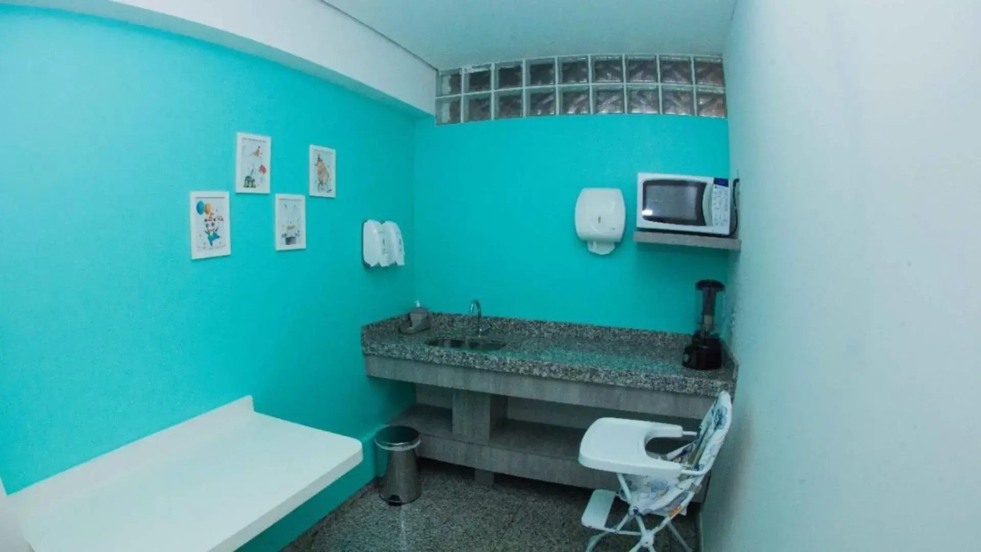 Area and facilities, Bathroom in Ramada Hotel & Suites Lagoa Santa By Wyndham