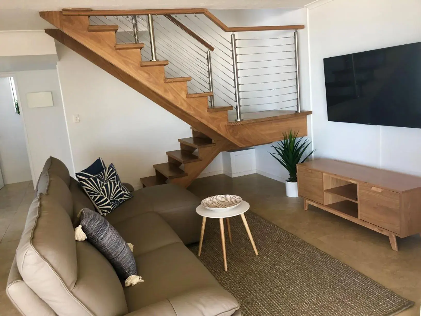 Living room, Seating Area in Sanctuary Beach Resort