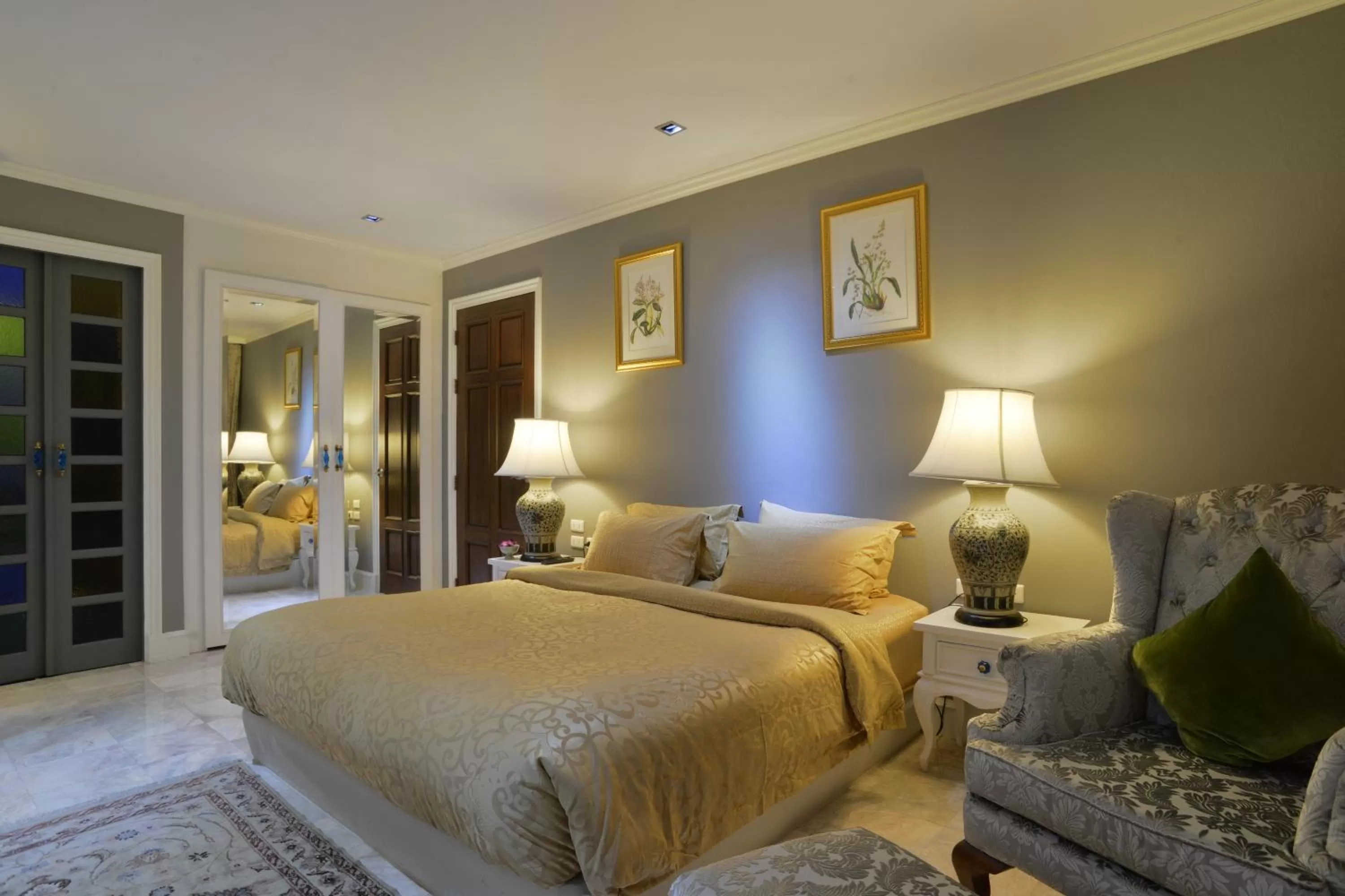 Decorative detail, Bed in At Pingnakorn Huaykaew