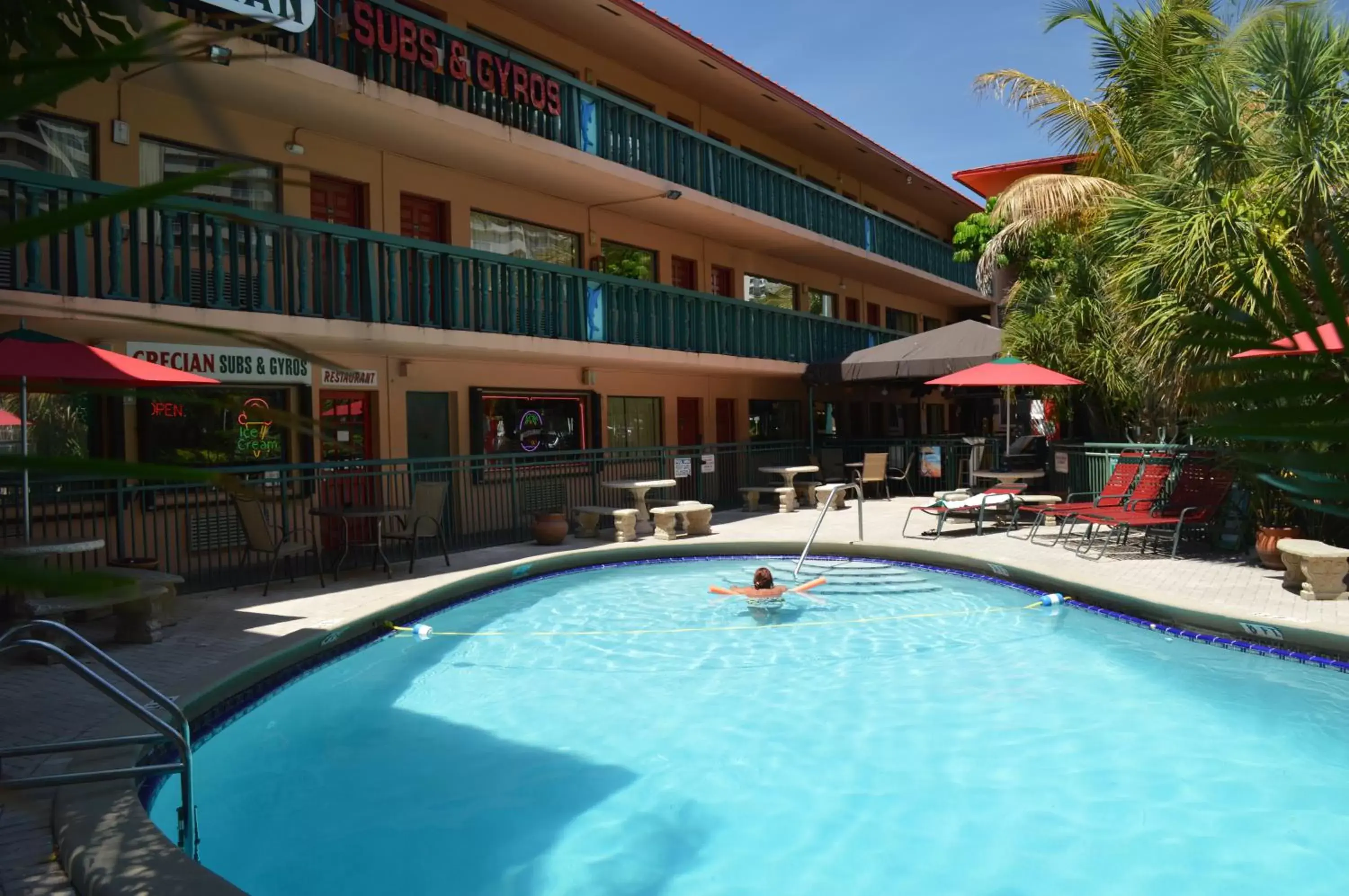 Pool view, Swimming Pool in Ft. Lauderdale Beach Resort Hotel
