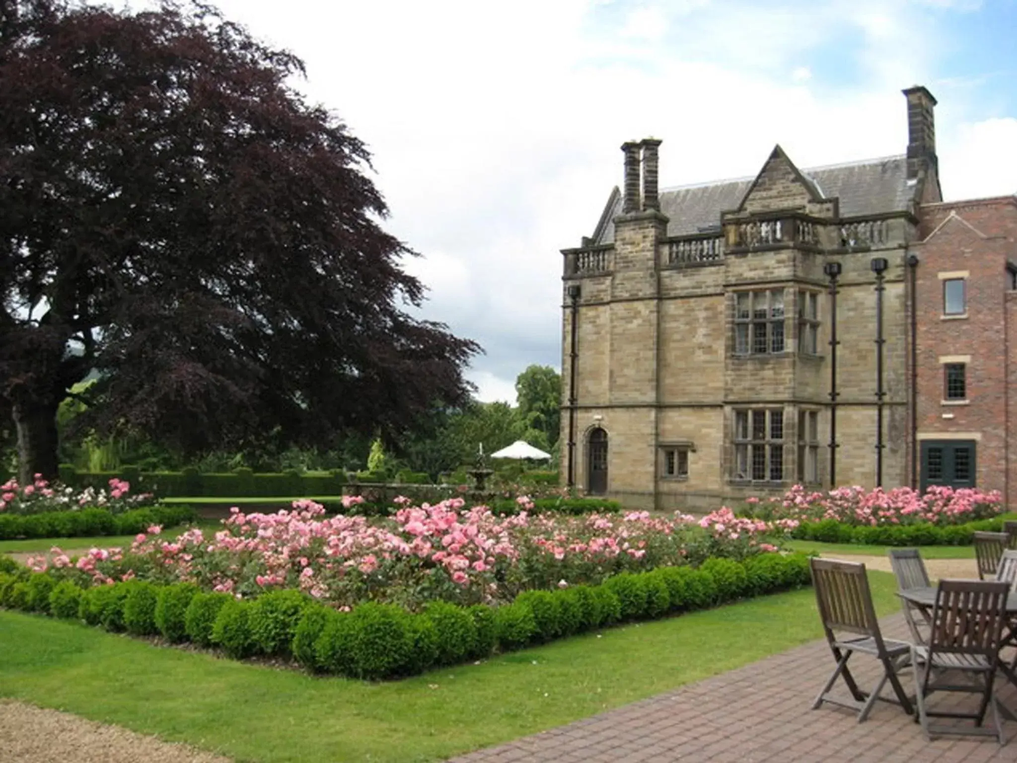 Facade/entrance, Property Building in Gisborough Hall Hotel