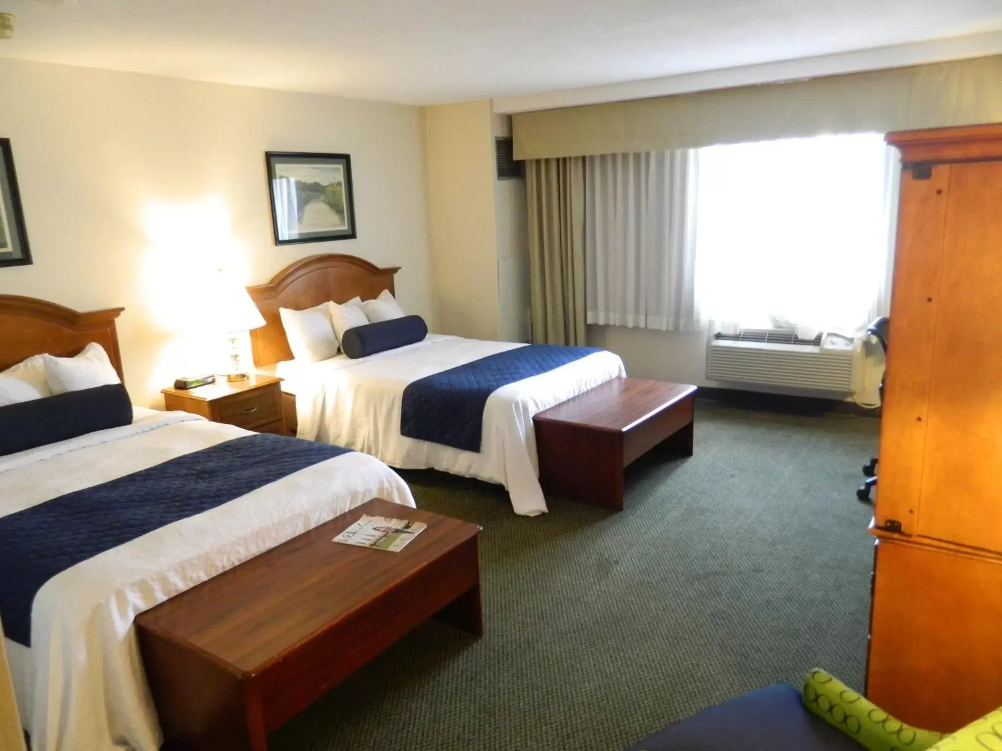 Bed in Capital Plaza Hotel Bed in Capital Plaza Hotel