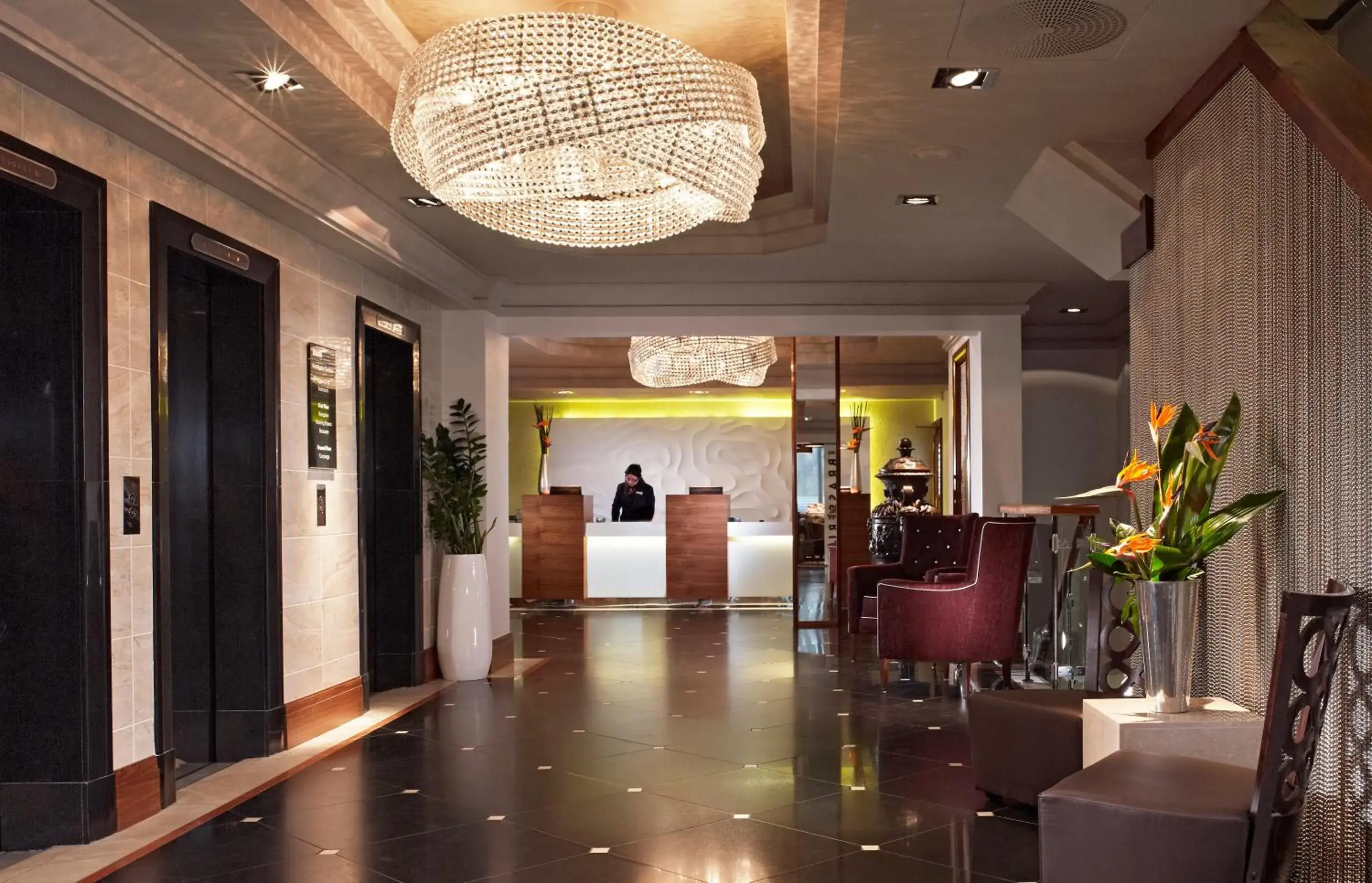 Lobby or reception, Lobby/Reception in Thistle London Hyde Park Kensington Gardens