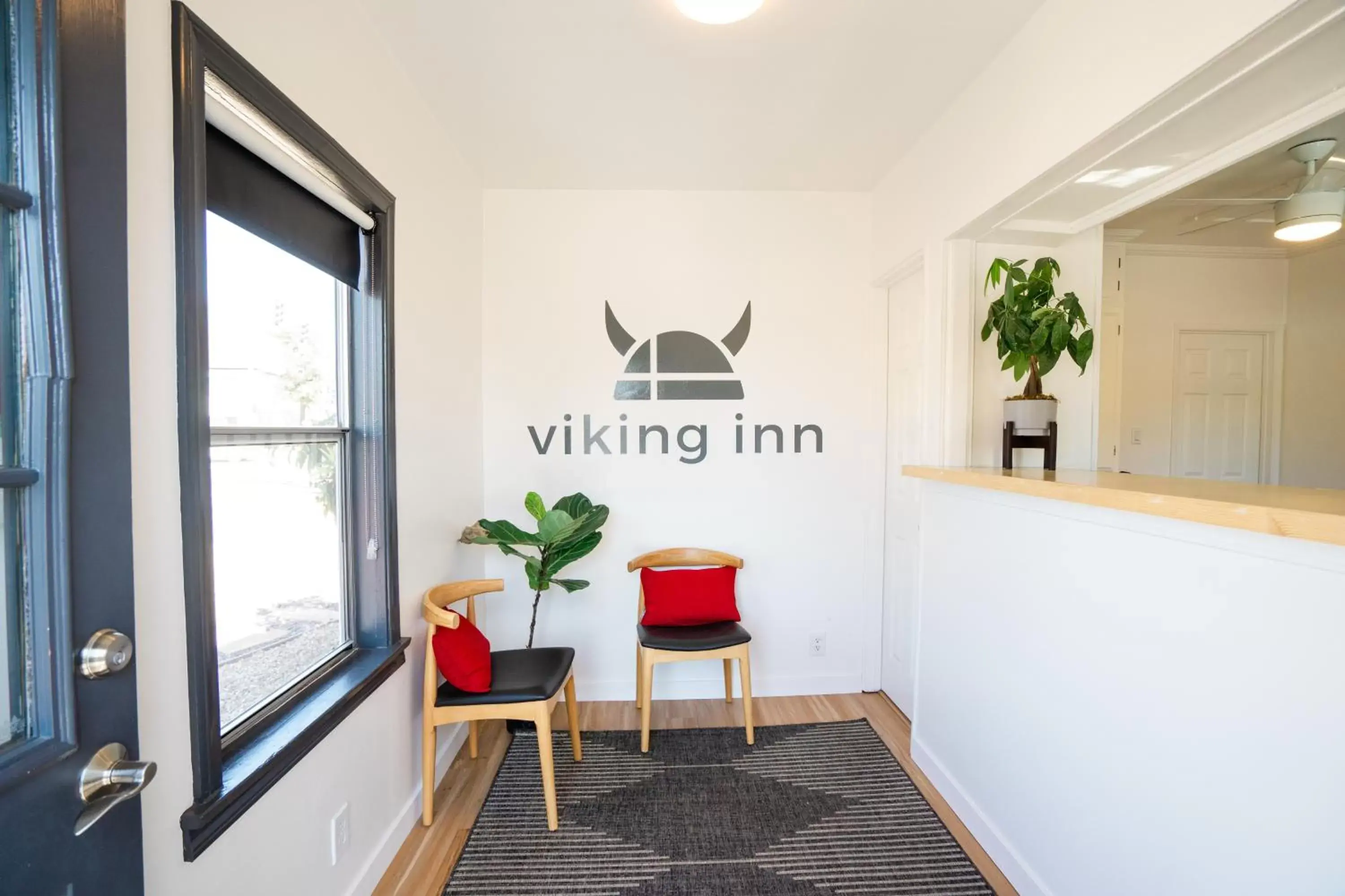Lobby or reception in Viking Inn