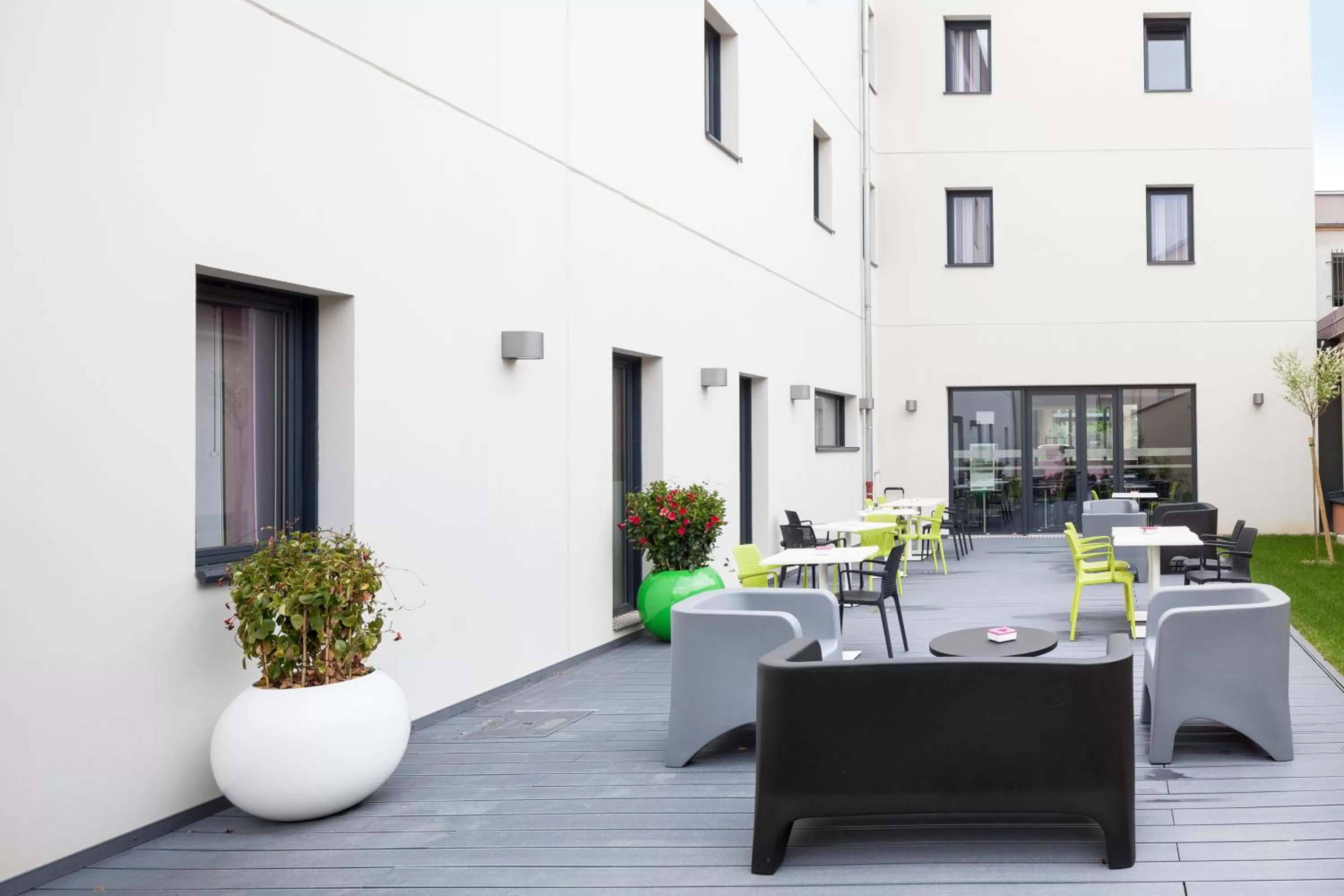 Balcony/Terrace in ibis Styles Montbéliard