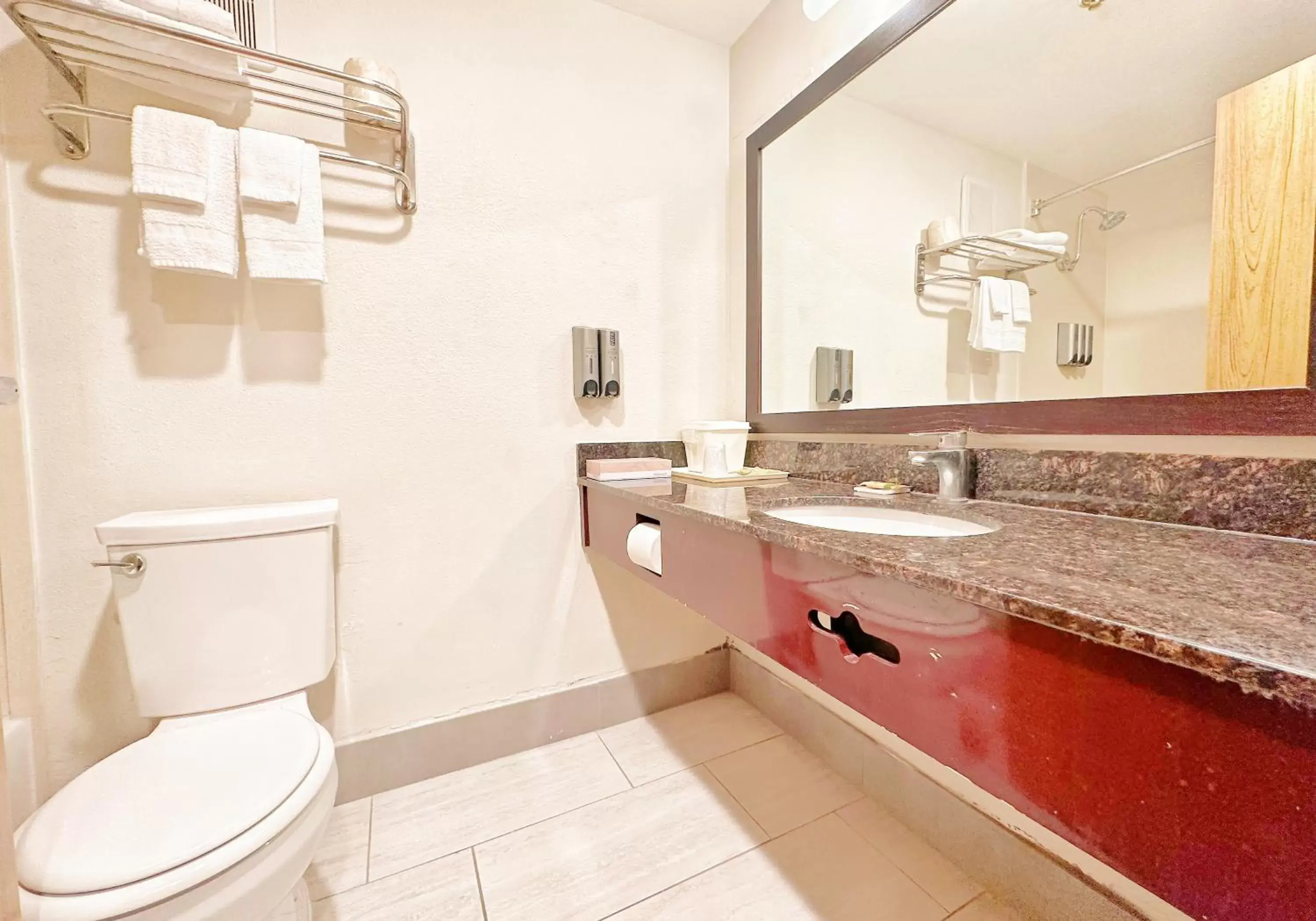 Bathroom in Lincoln Hotel Monterey Park Los Angeles