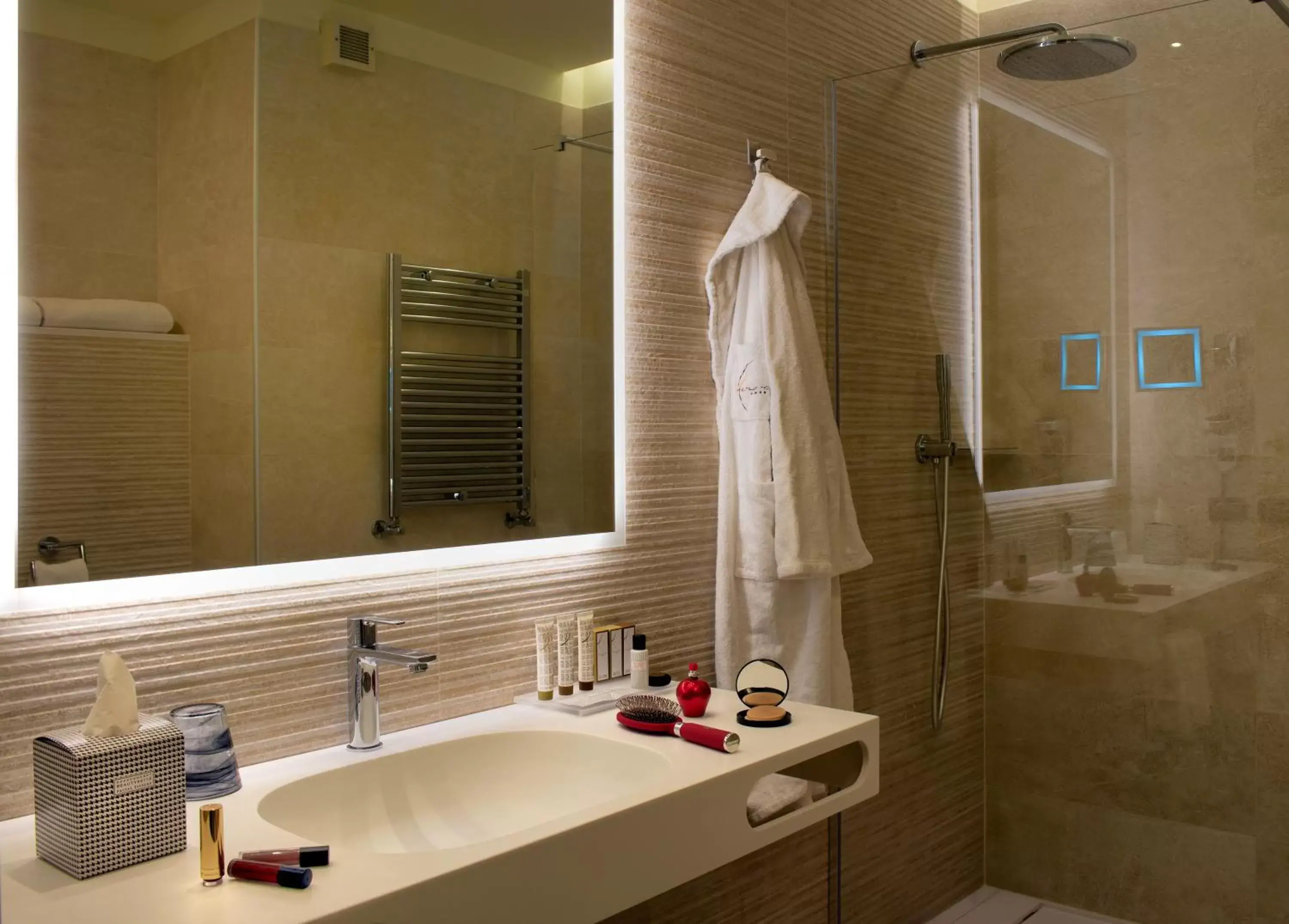 Shower, Bathroom in Aemilia Hotel Bologna