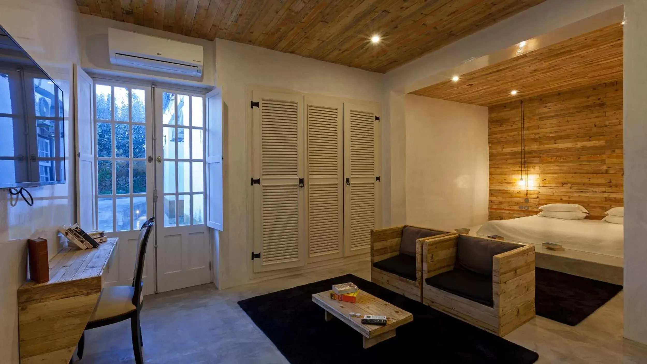 Bedroom in The Literary Man Obidos Hotel