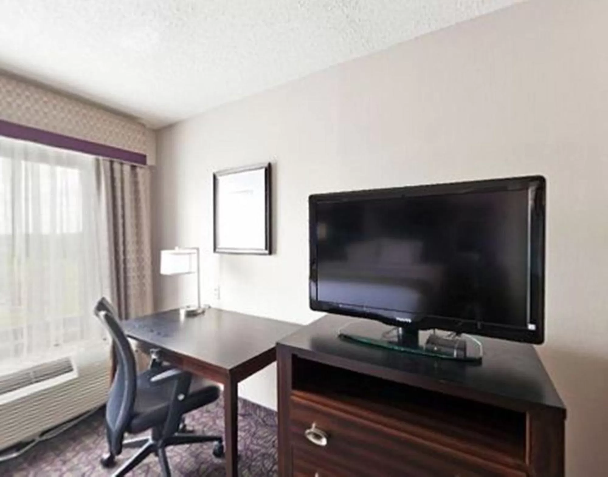 Room Selected at Check-In in Holiday Inn Express Atlanta West - Theme Park Area, an IHG Hotel
