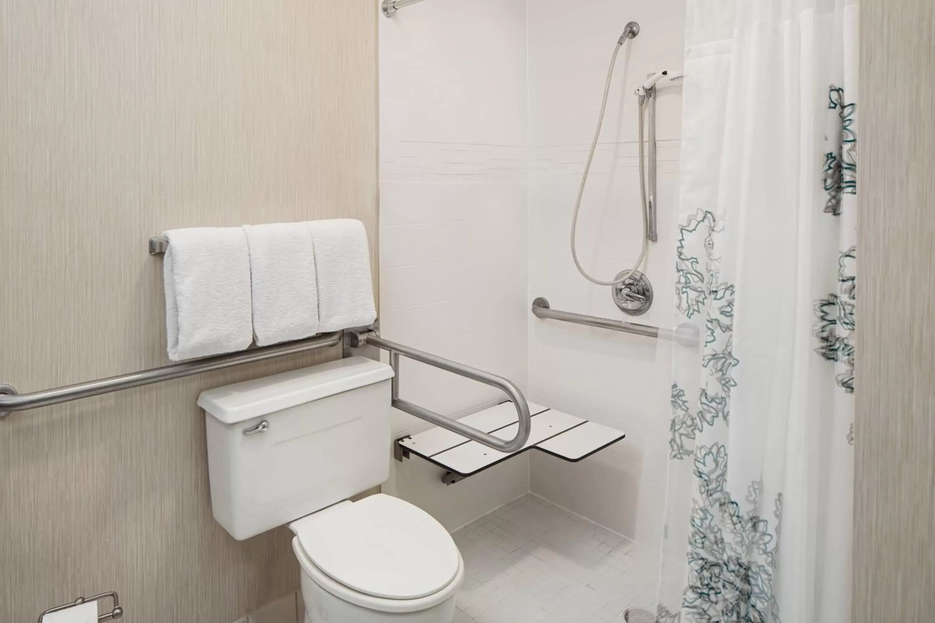 Bathroom in Residence Inn Detroit Troy/Madison Heights