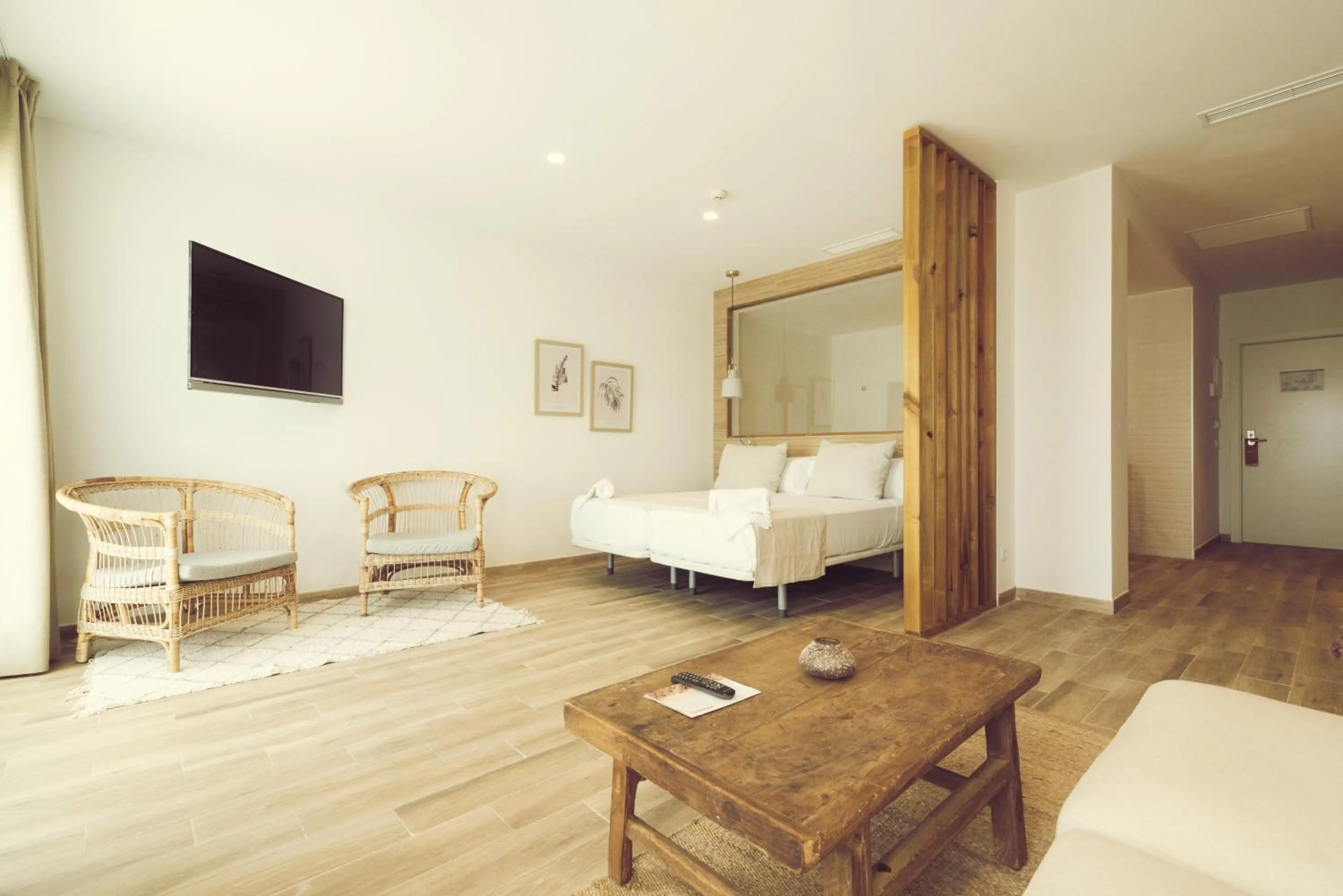 Living room in ICON Valparaiso - Adults Only