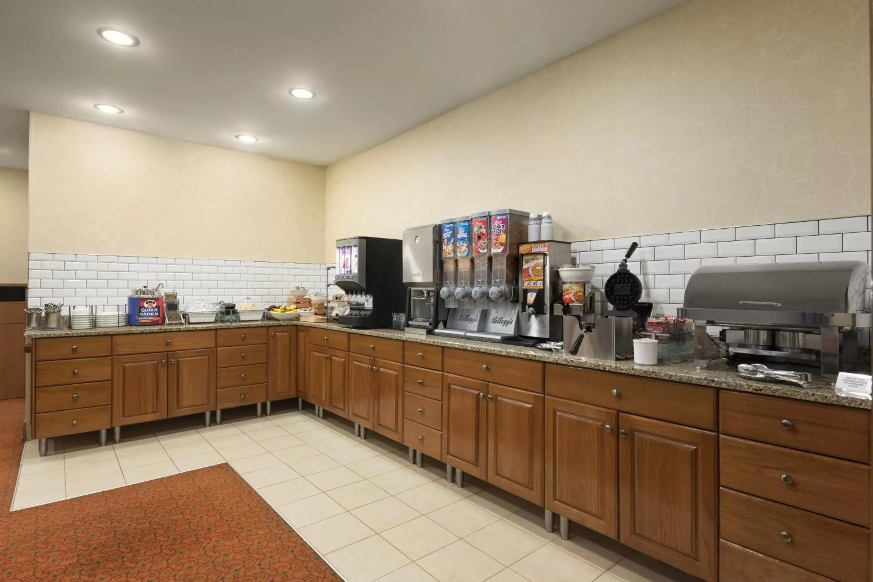 Buffet breakfast, Restaurant/Places to Eat in Country Inn & Suites by Radisson, Owatonna, MN