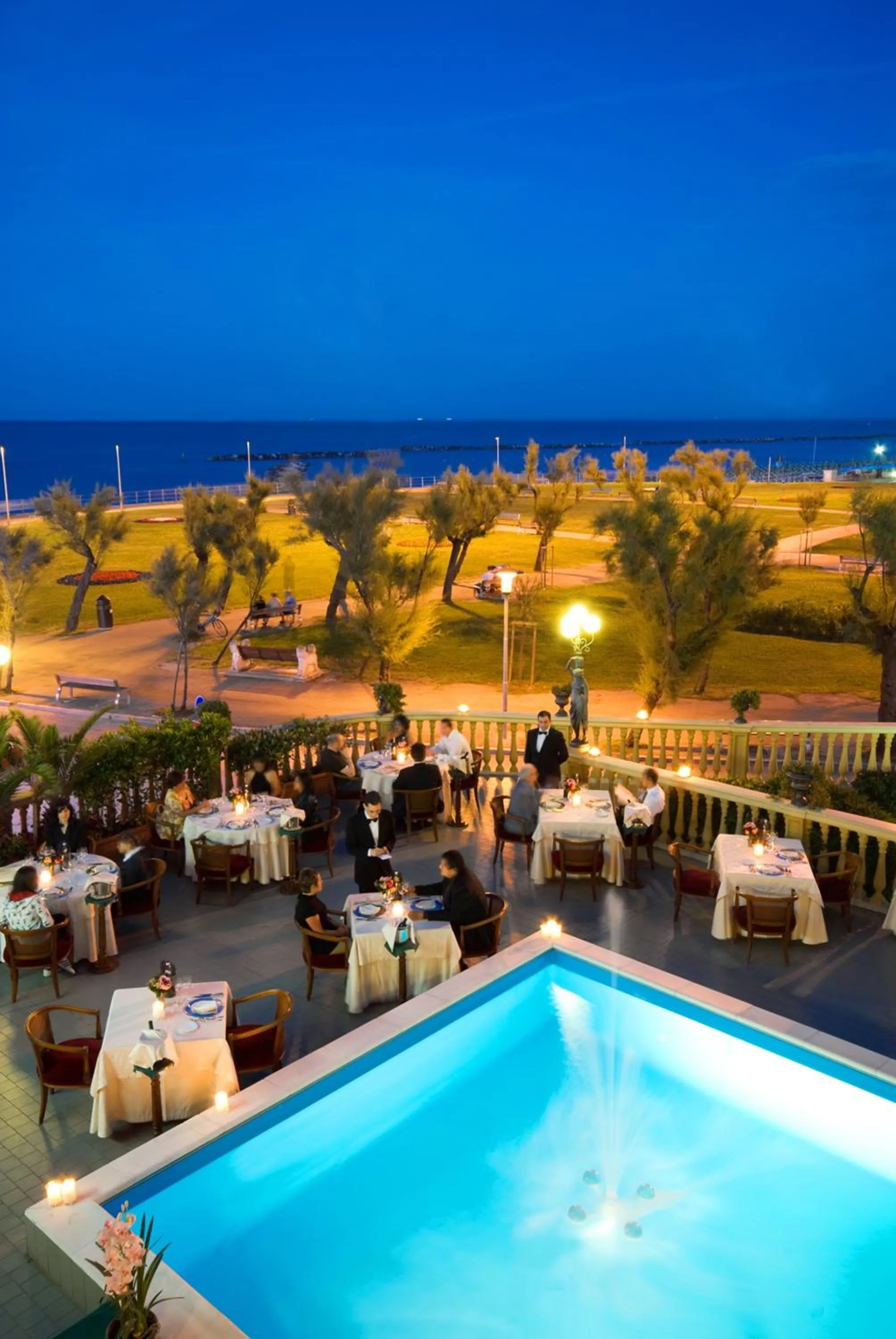 Restaurant/places to eat in Hotel Vittoria