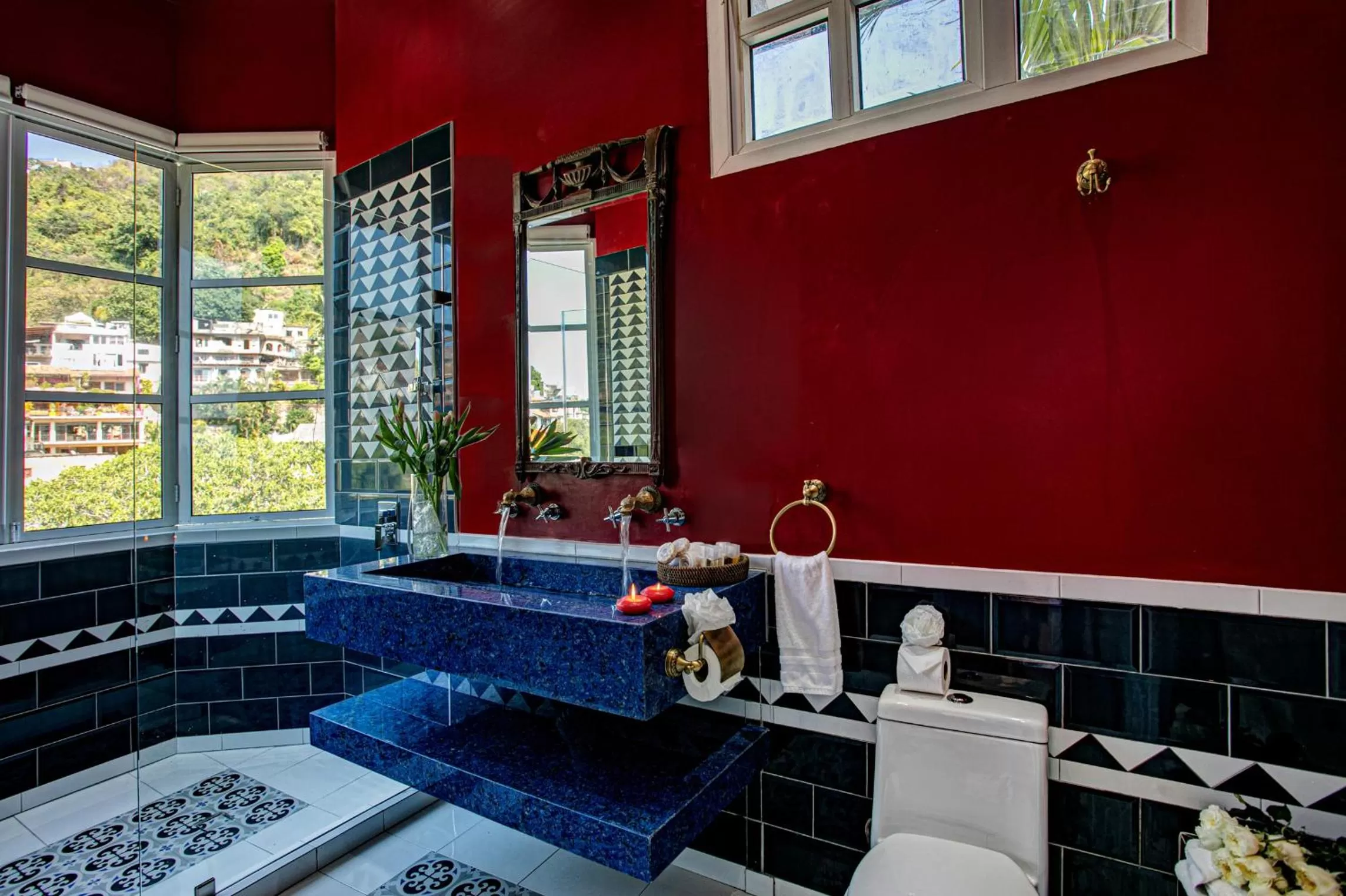 Hot Tub in Hotel Boutique Rivera Del Rio