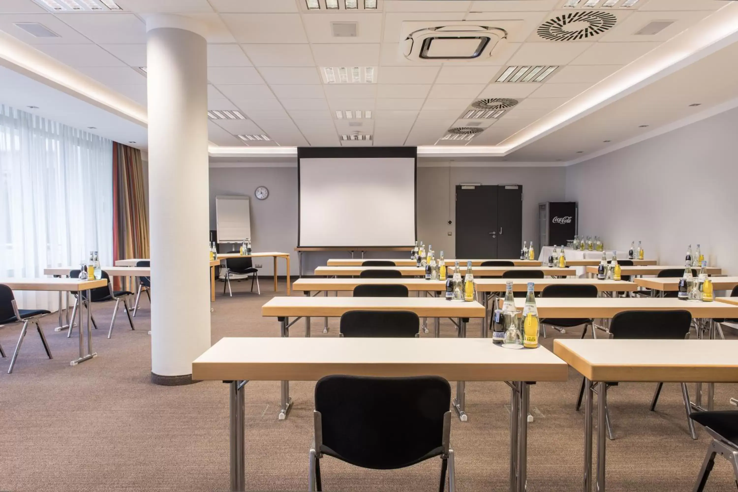 Meeting/conference room in SCOTTY & PAUL Hotel Deggendorf