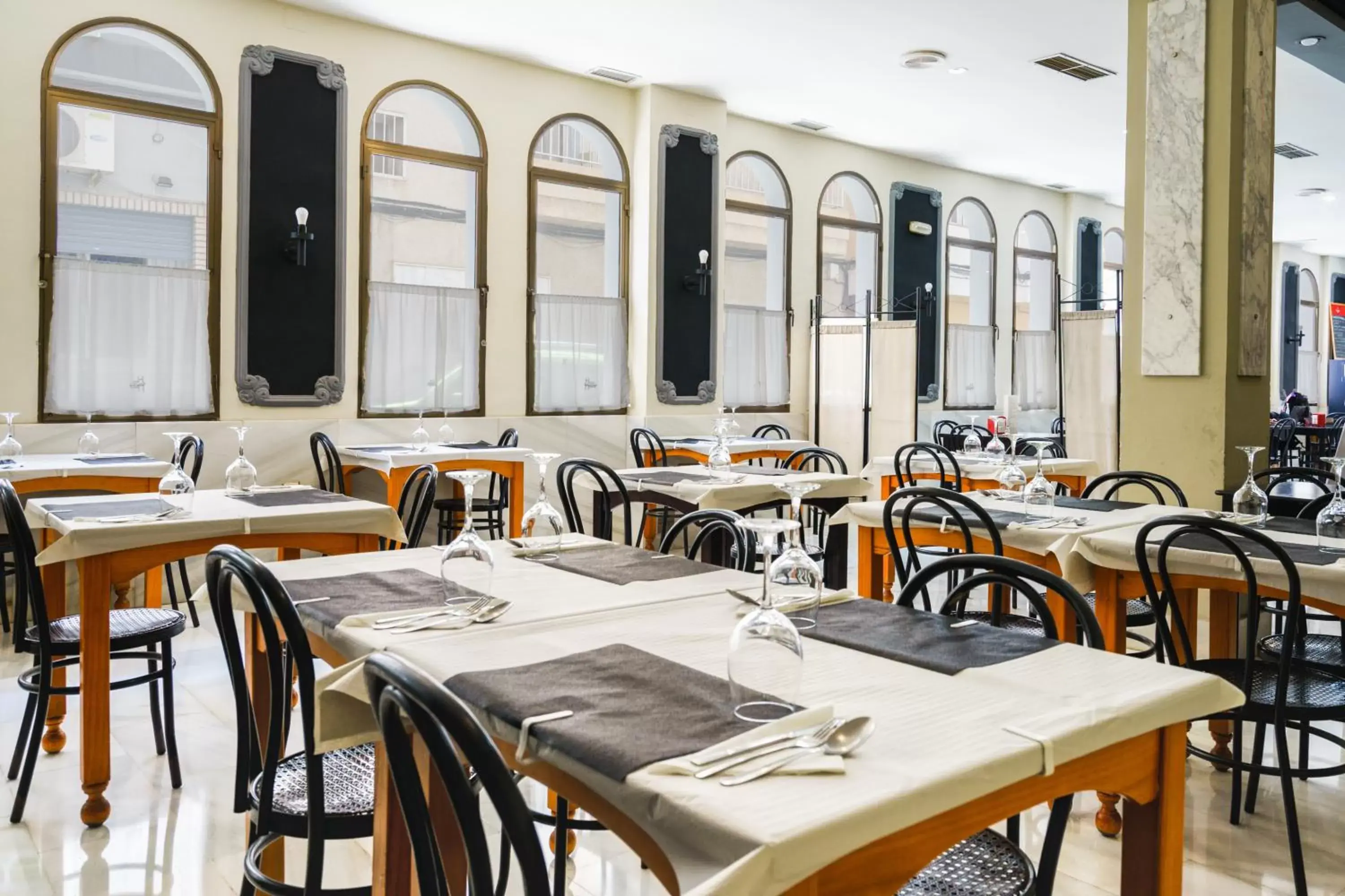 Restaurant/Places to Eat in Hotel Costa Andaluza
