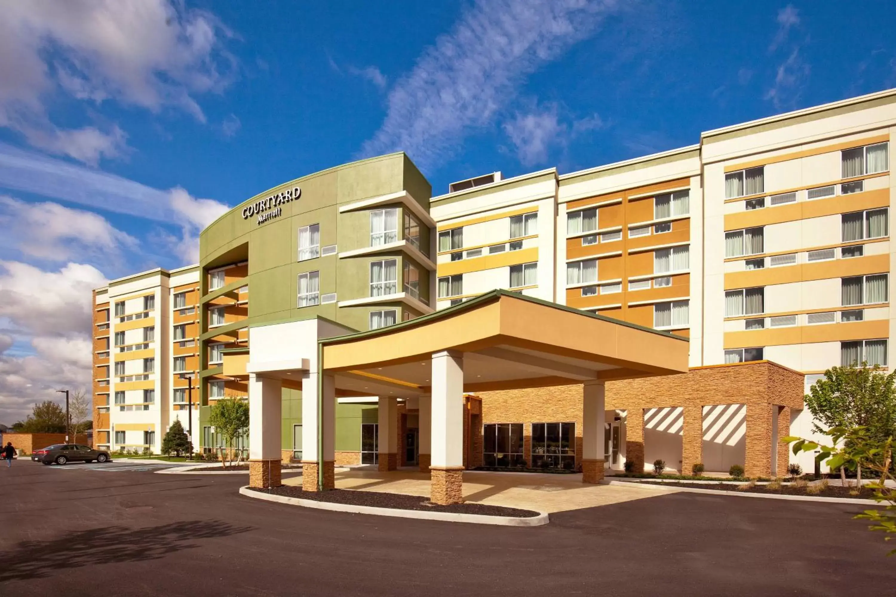 Property Building in Courtyard by Marriott Yonkers Westchester County