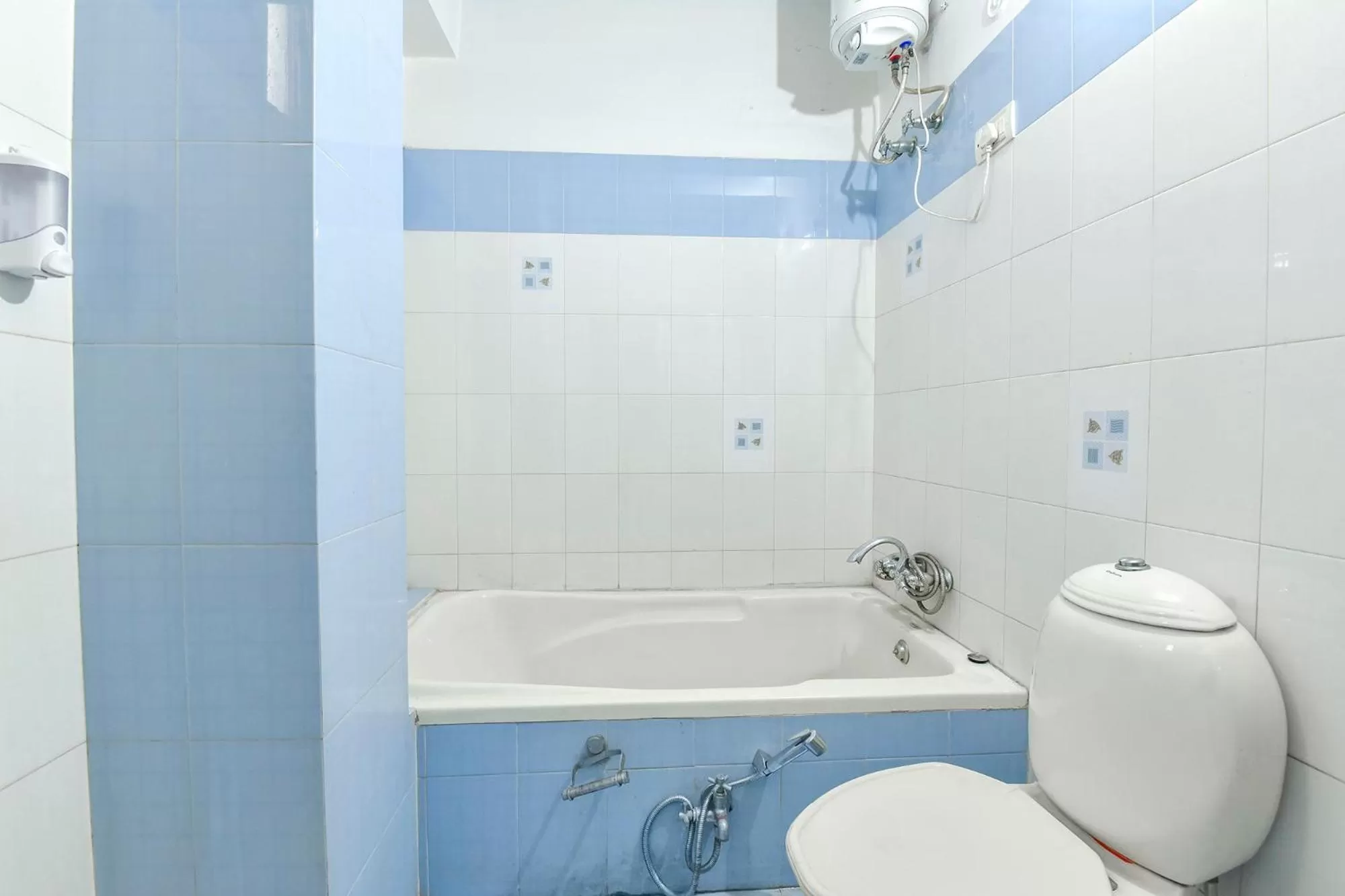 Toilet in FabHotel Fly View