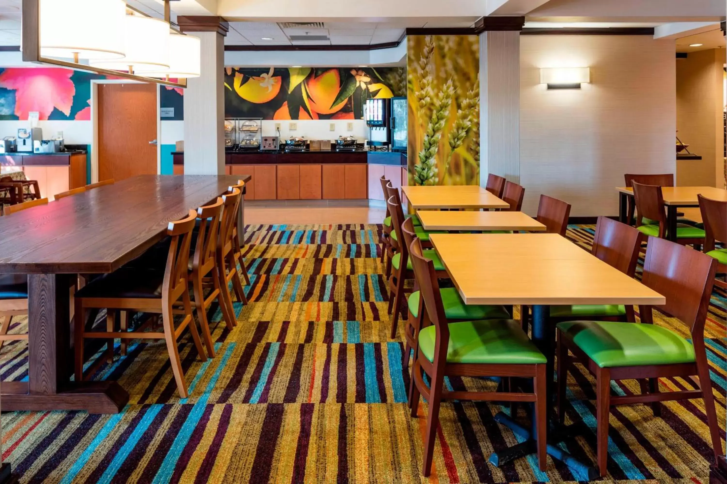 Breakfast, Restaurant/Places to Eat in Fairfield Inn & Suites Auburn Opelika