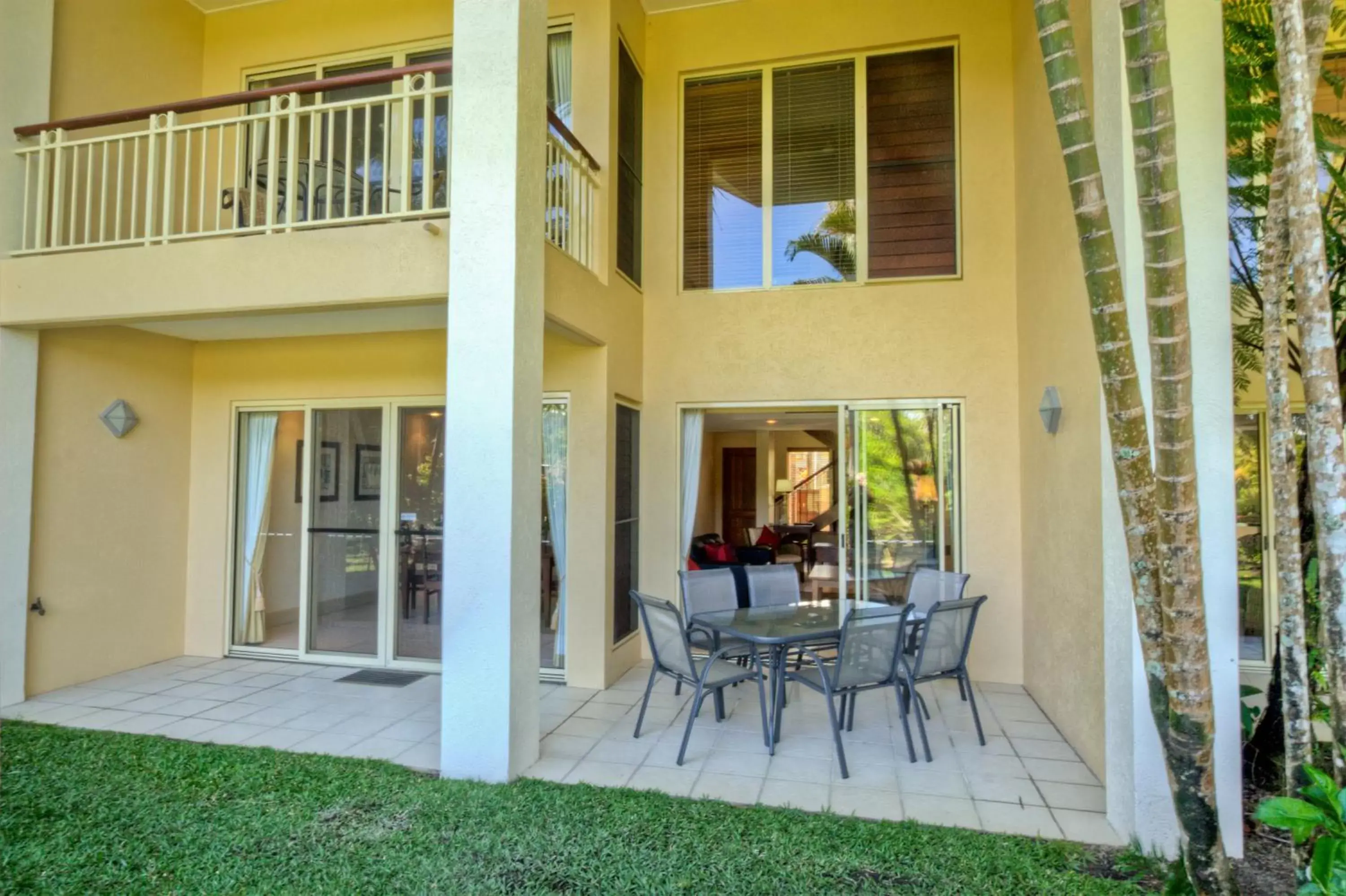 Facade/entrance in Paradise Links Resort Port Douglas