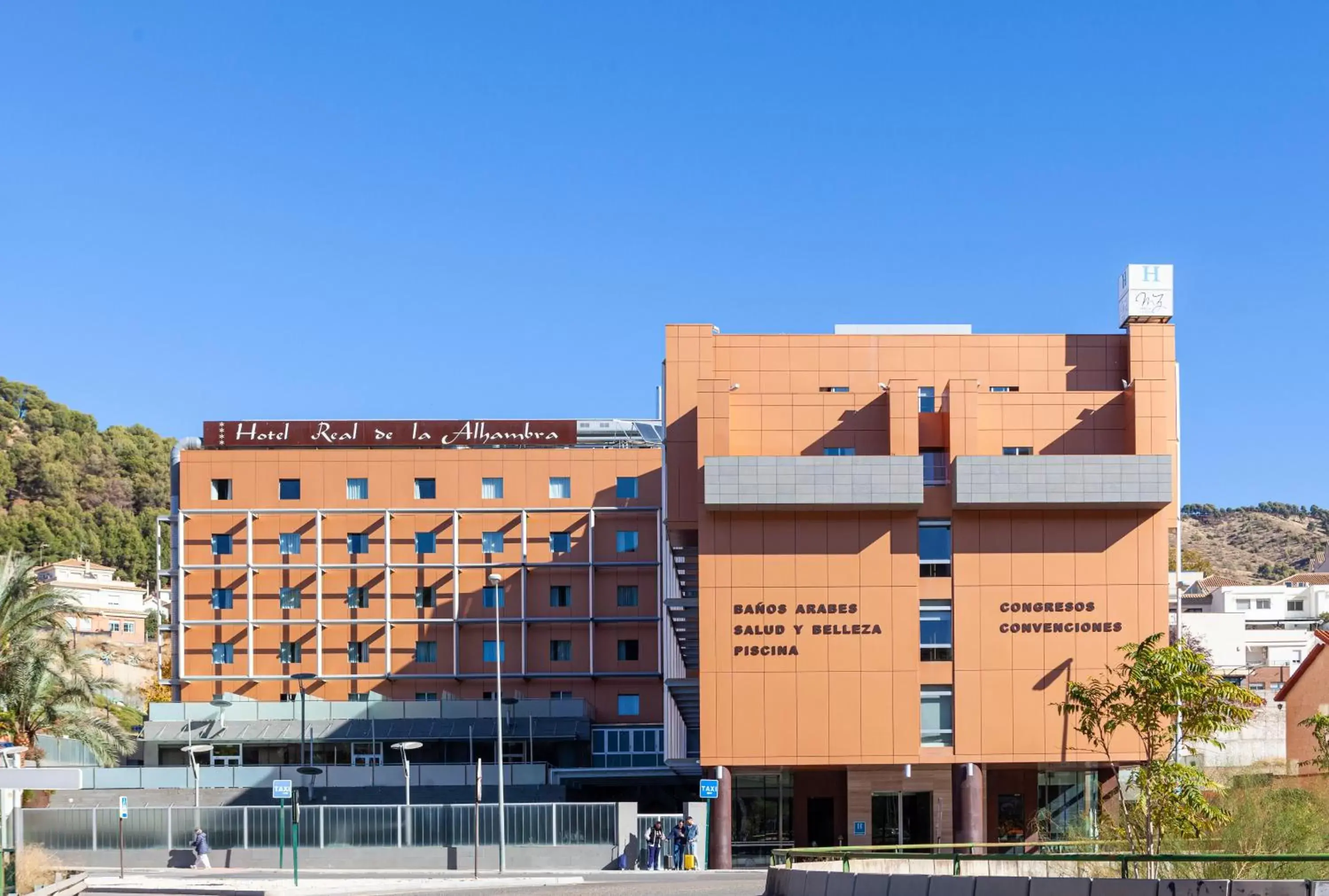 Property Building in Hotel Macià Real De La Alhambra