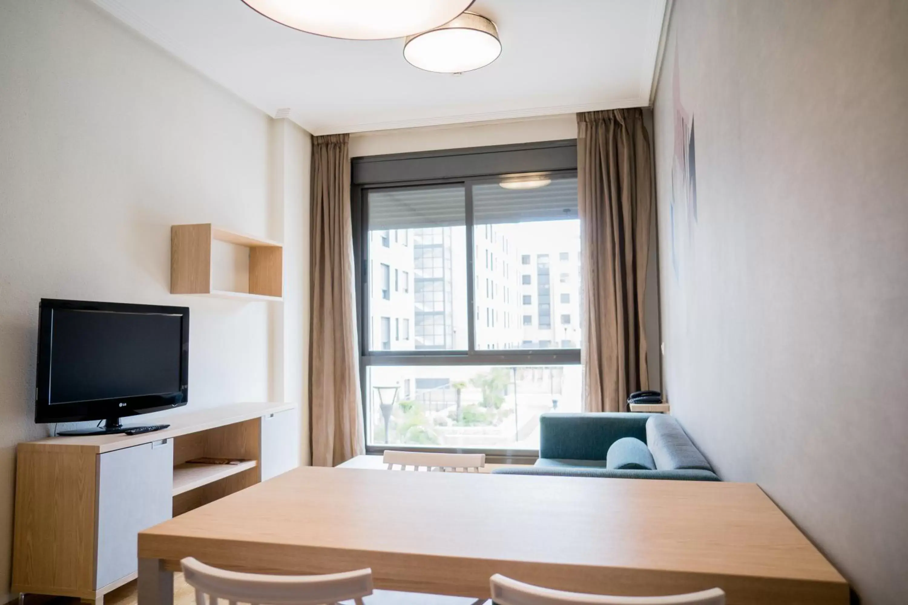Dining area in Compostela Suites Dining area in Compostela Suites