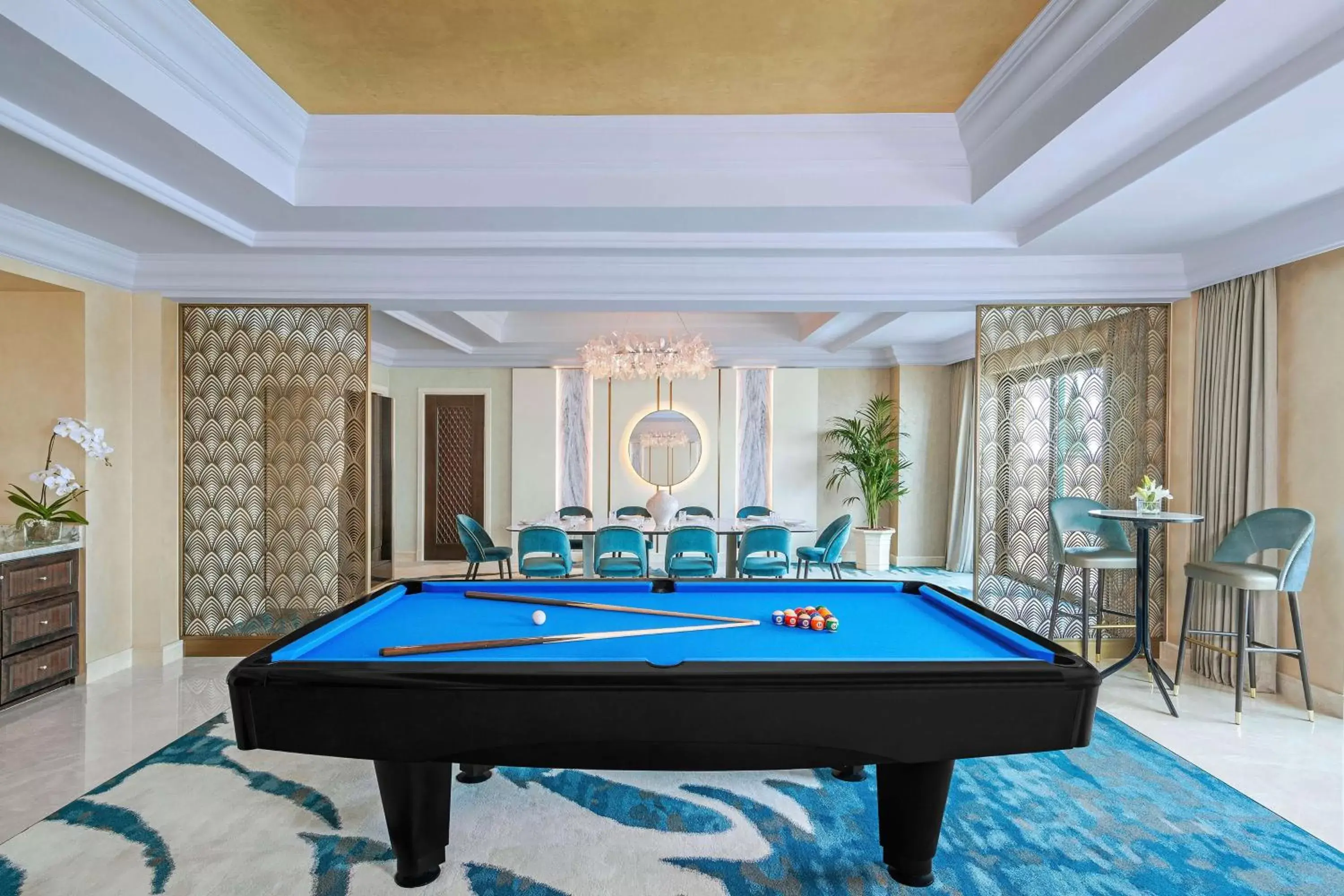 Bedroom, Billiards in Atlantis, The Palm