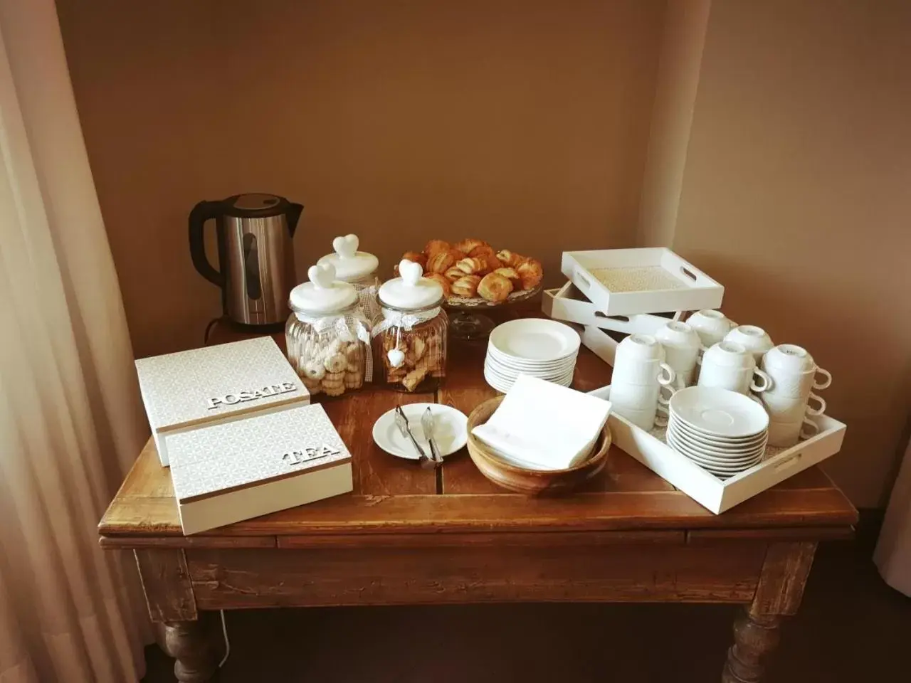 Food and drinks in Hotel Diana Jardin et Spa Food and drinks in Hotel Diana Jardin et Spa