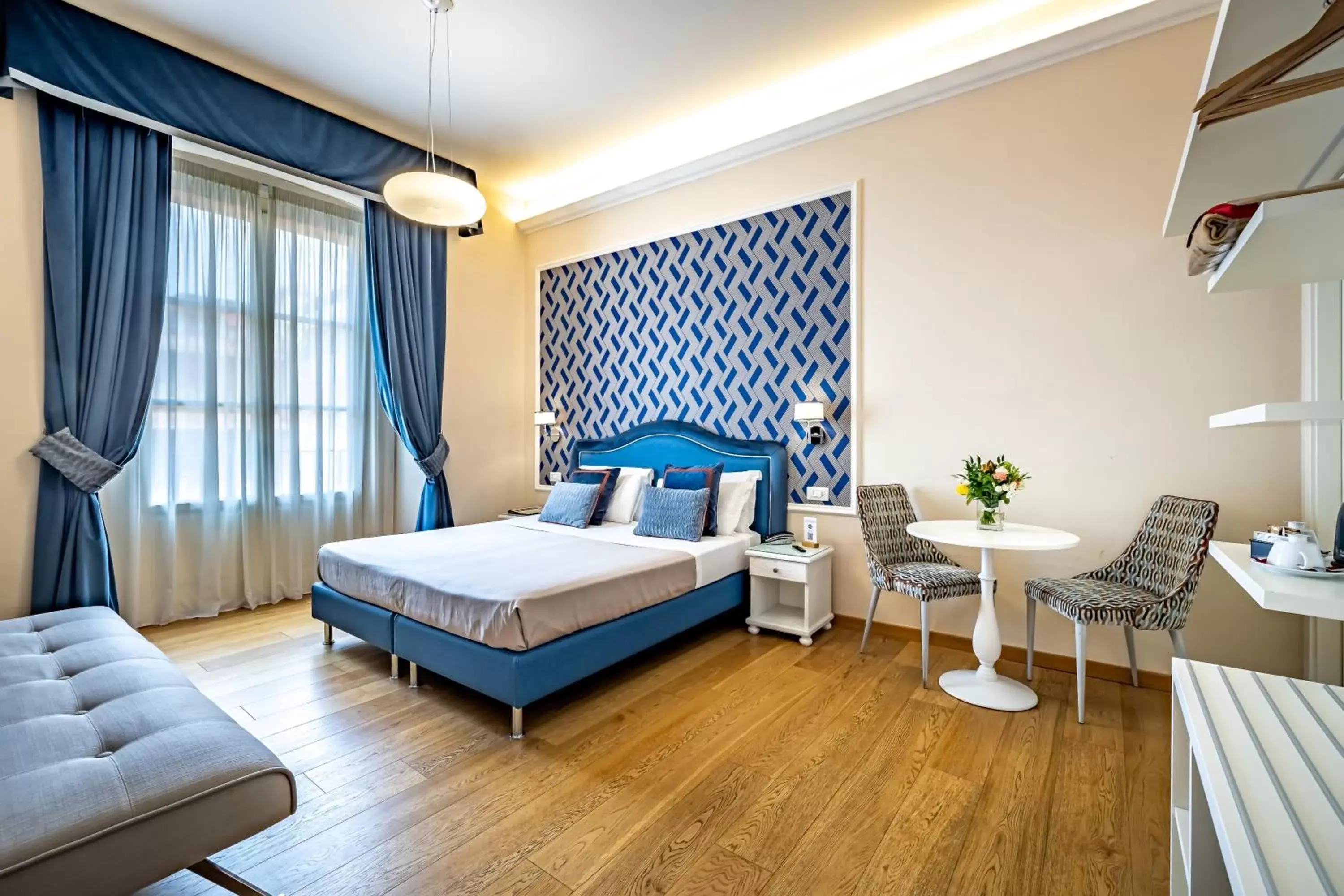 Bedroom in Hotel La Scaletta al Ponte Vecchio