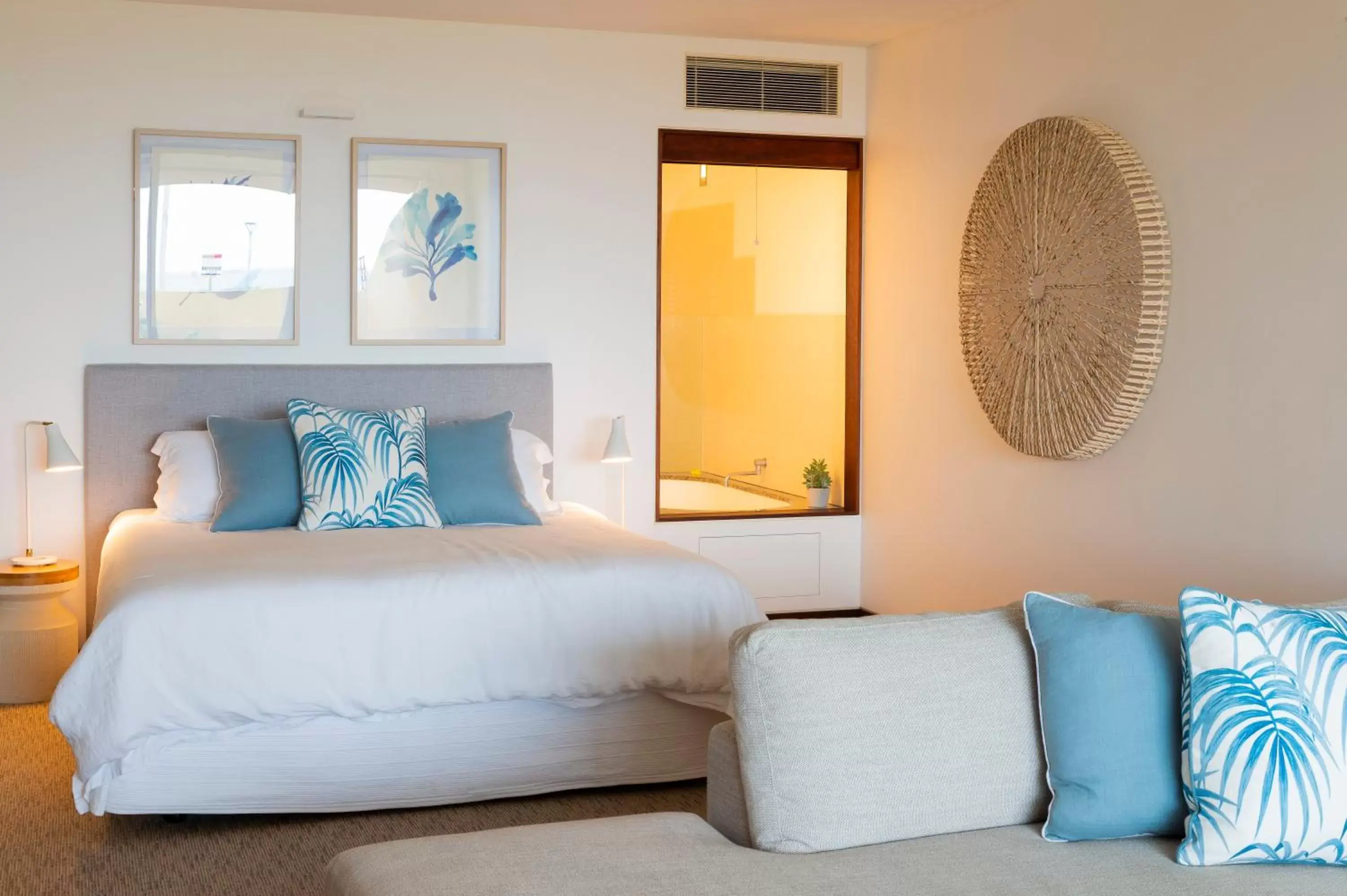 Other, Bed in Beach Suites