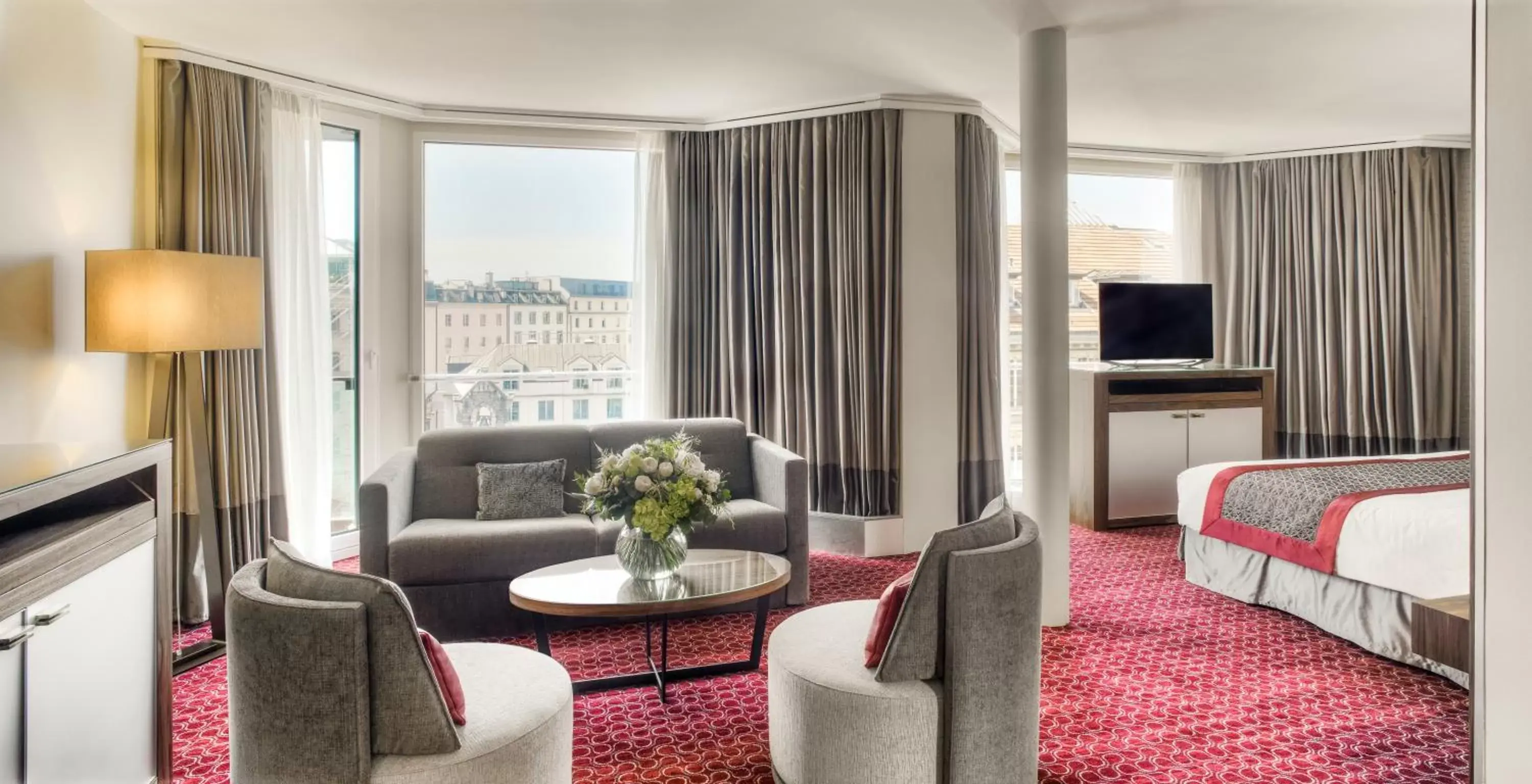 Photo of the whole room, Seating Area in Fairmont Grand Hotel Geneva