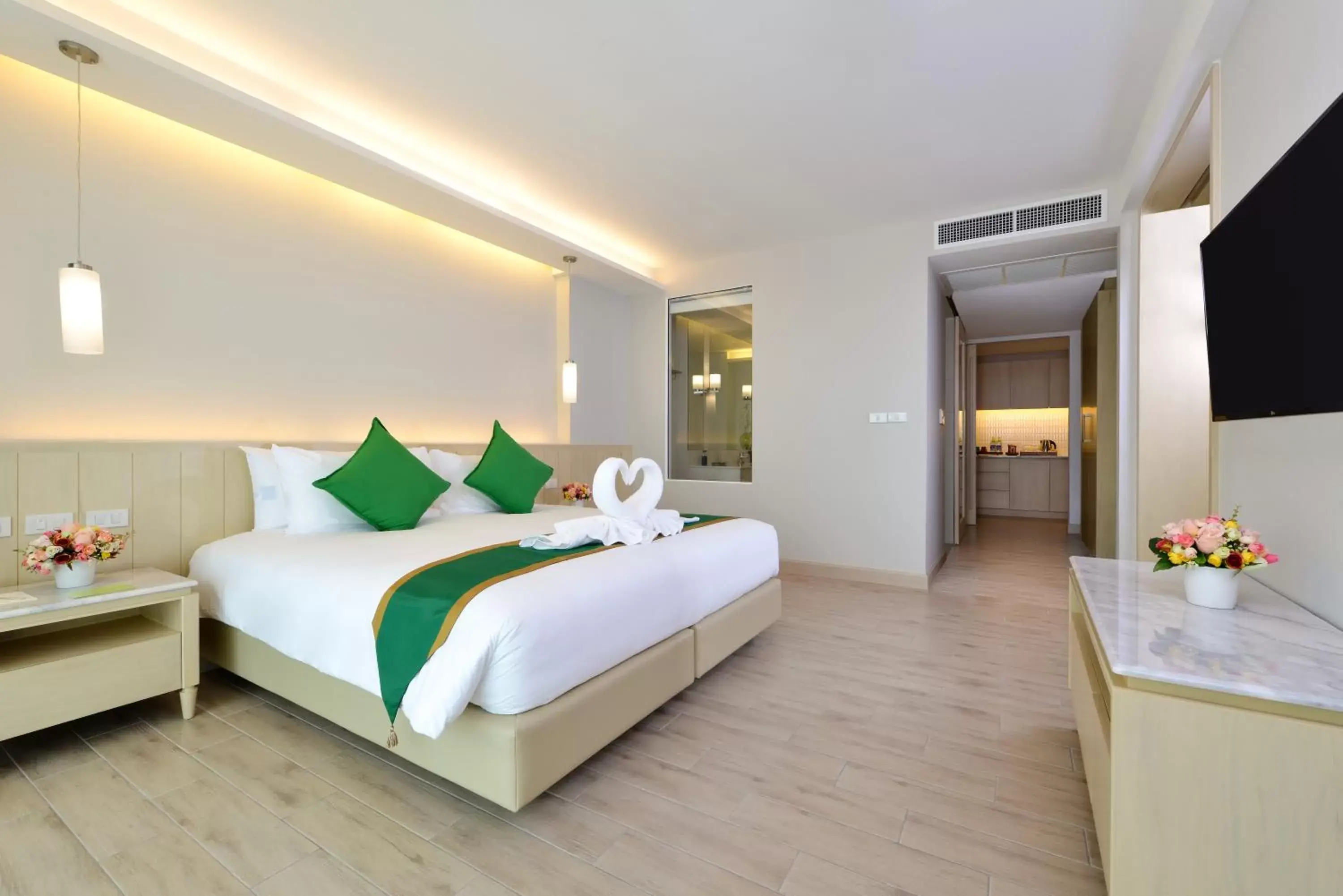 Bedroom in Hisea Huahin Hotel - SHA Extra Plus