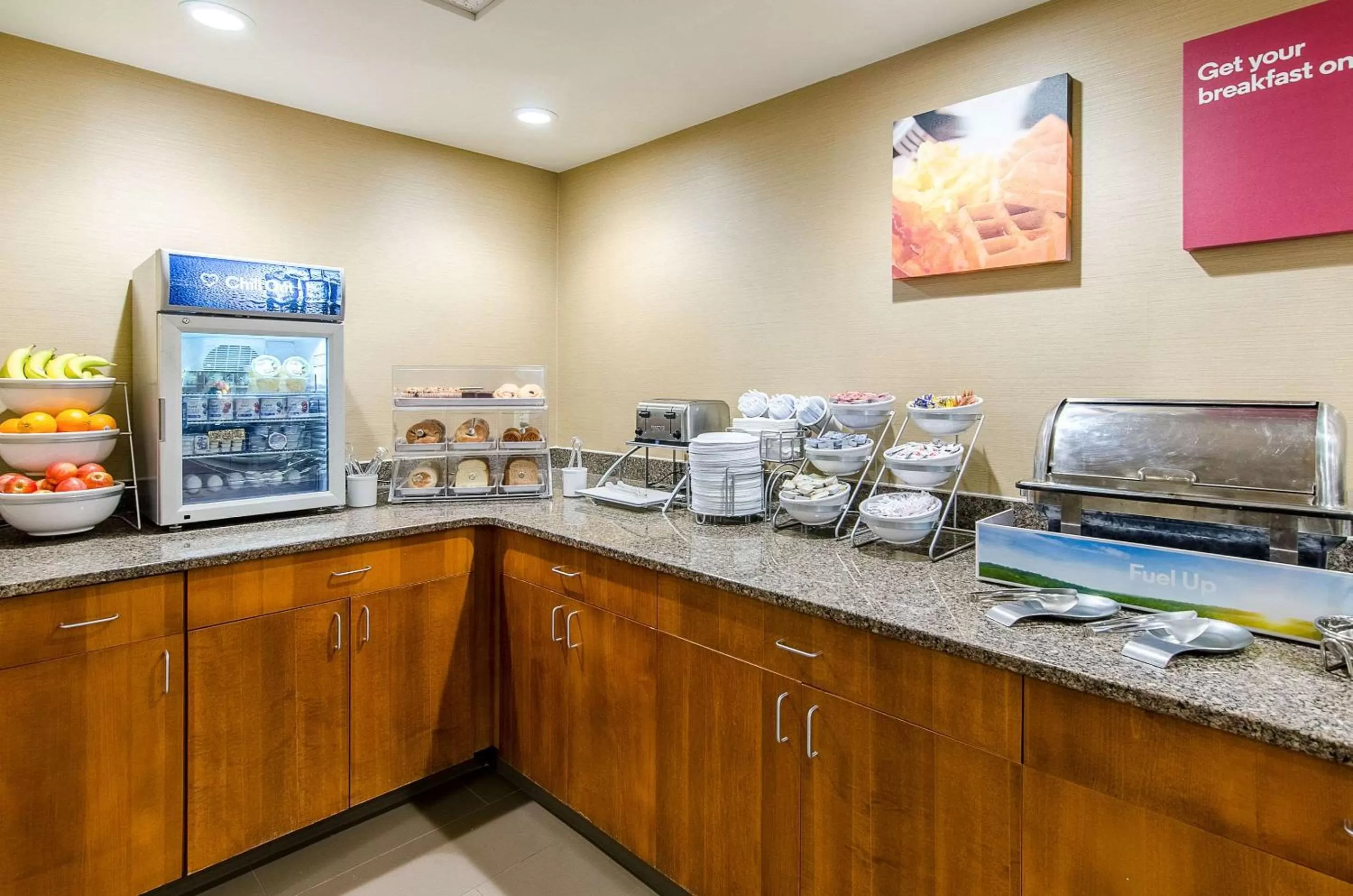 Restaurant/places to eat in Comfort Suites Wytheville near Conference Center