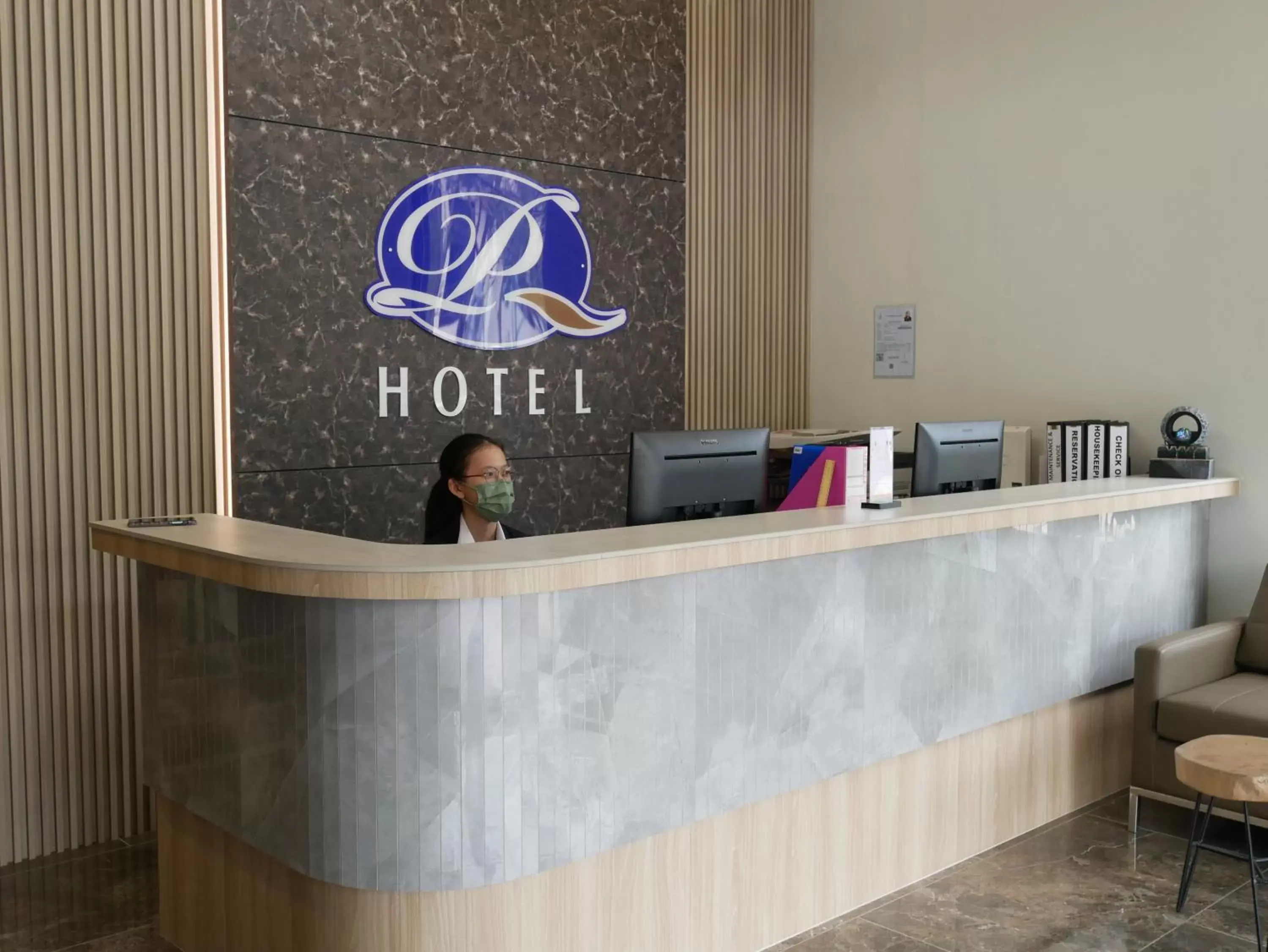 Lobby/Reception in Pantai Regal City Hotel