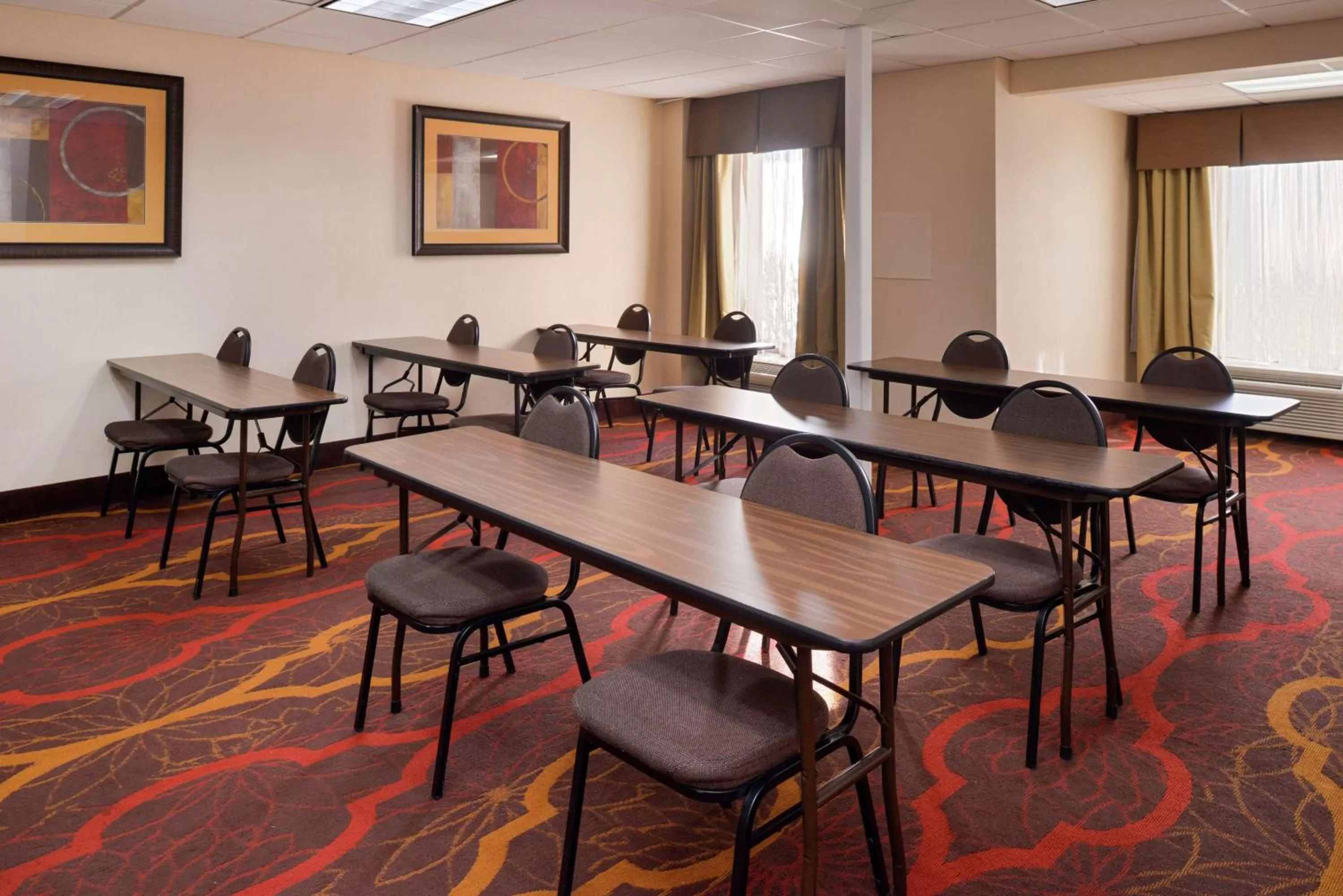Meeting/conference room in Hampton Inn Columbus-East