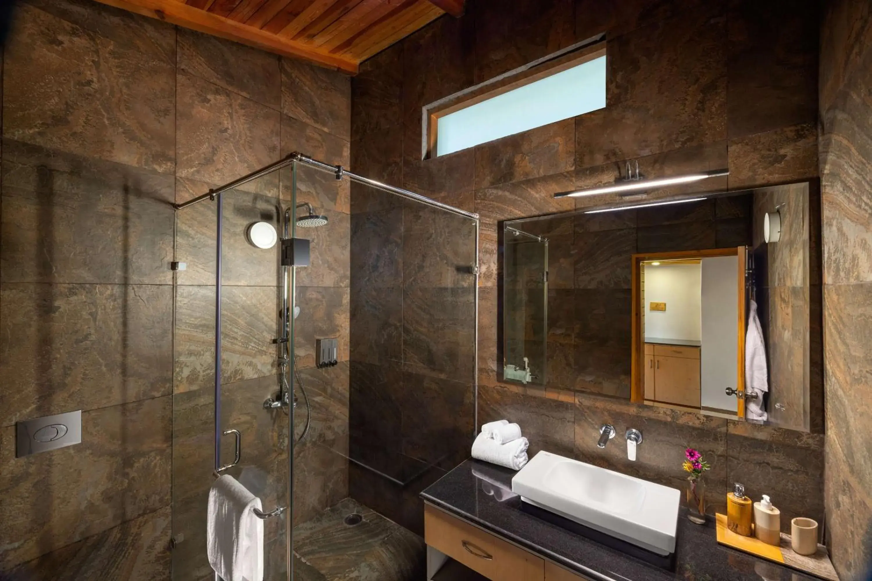 Bathroom in Rakkh Resort, a member of Radisson Individuals Retreats