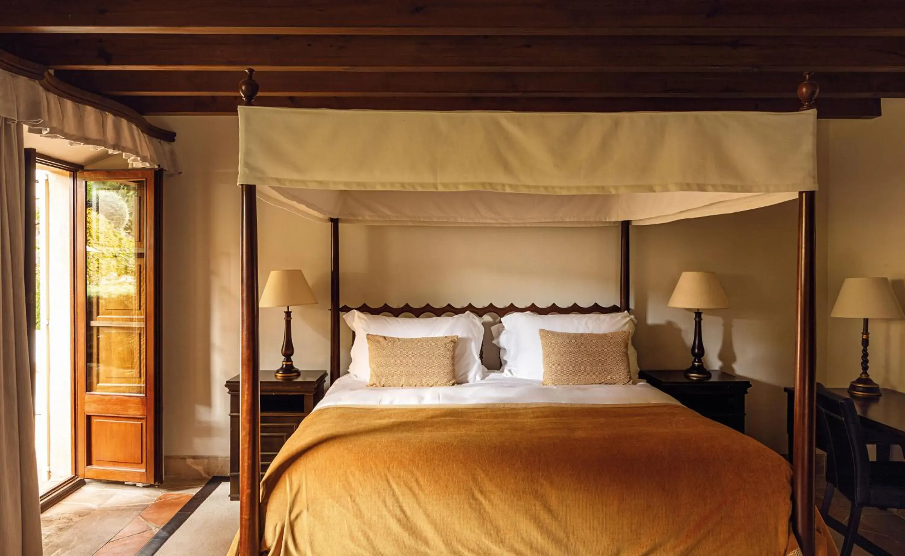 Bedroom, Bed in La Residencia, A Belmond Hotel, Mallorca