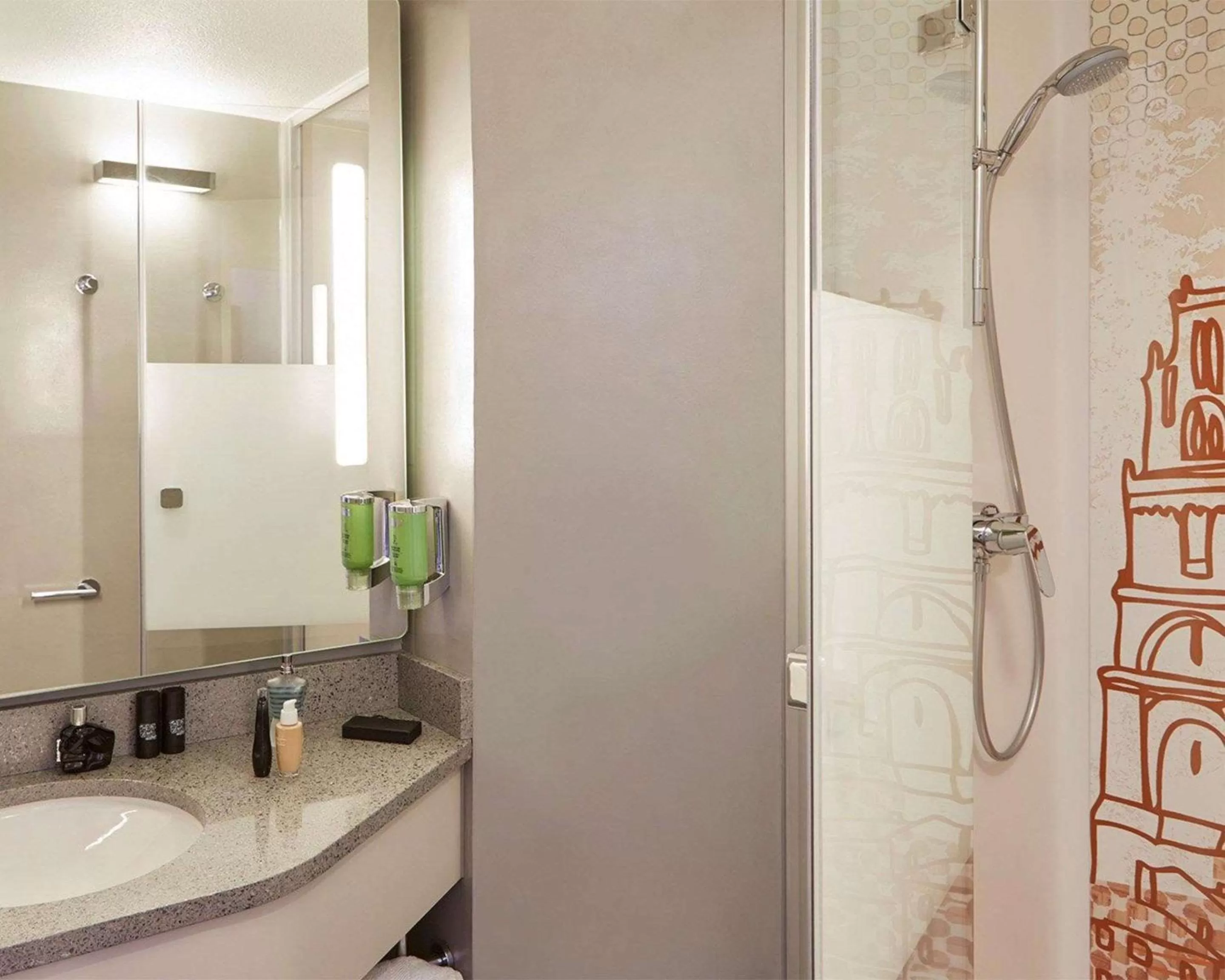 Bathroom in B&B HOTEL Albi